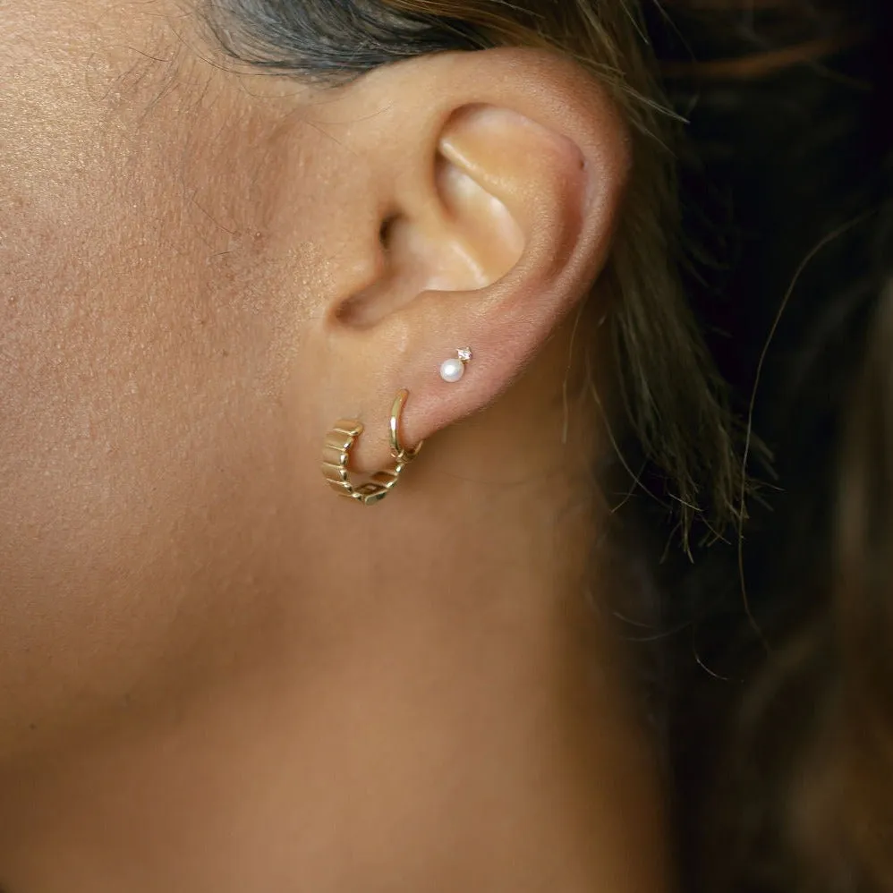 10k Solid Gold CZ / Pearl Studs
