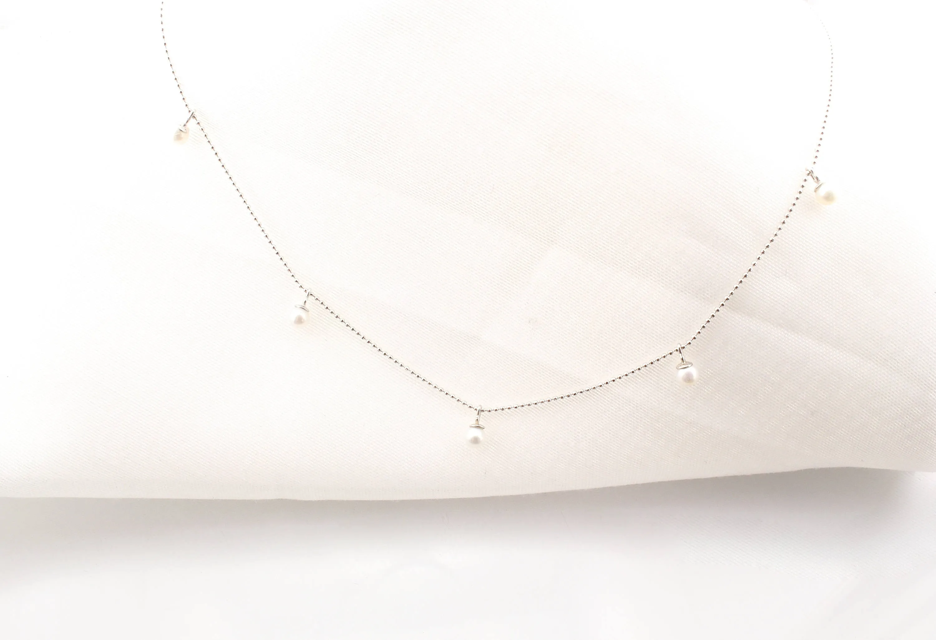14K Gold Stationary Pearl Droplet Necklace