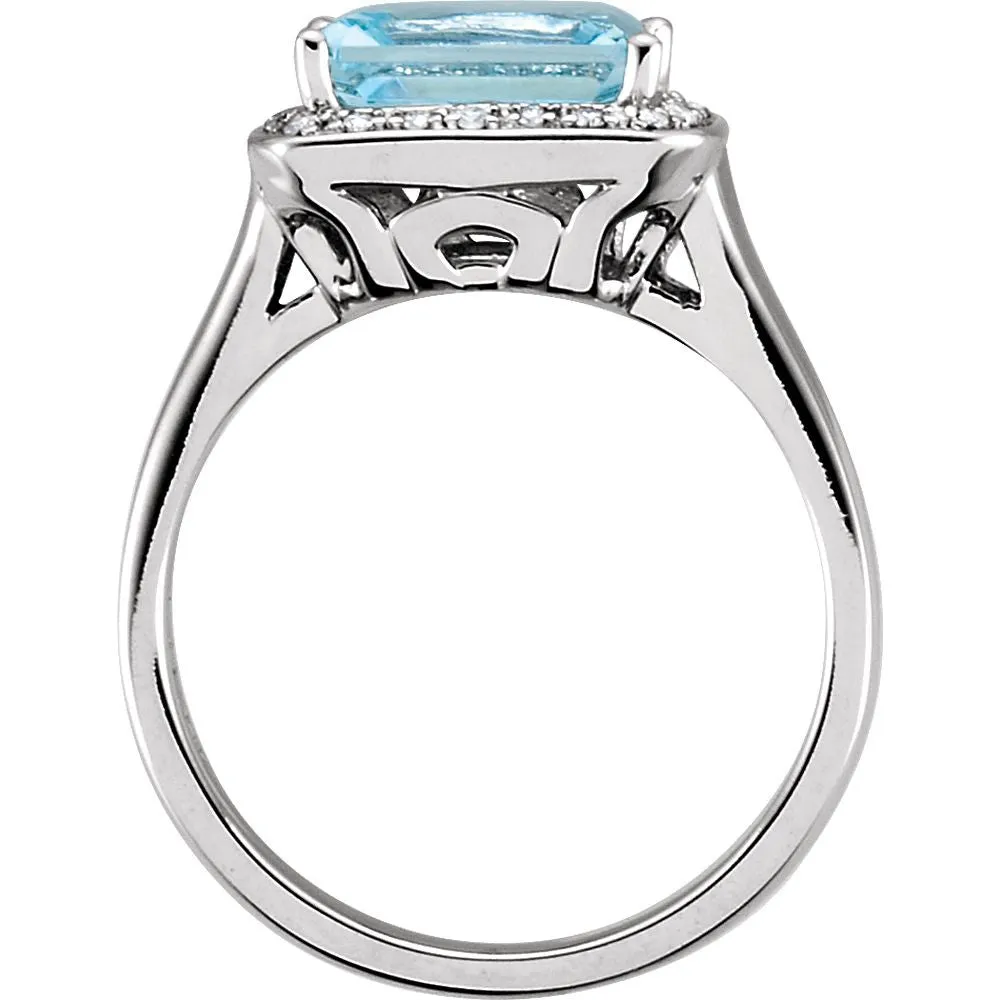 14k White Gold 1/8 CTW Diamond & 9x7mm Aquamarine Ring , Size 7