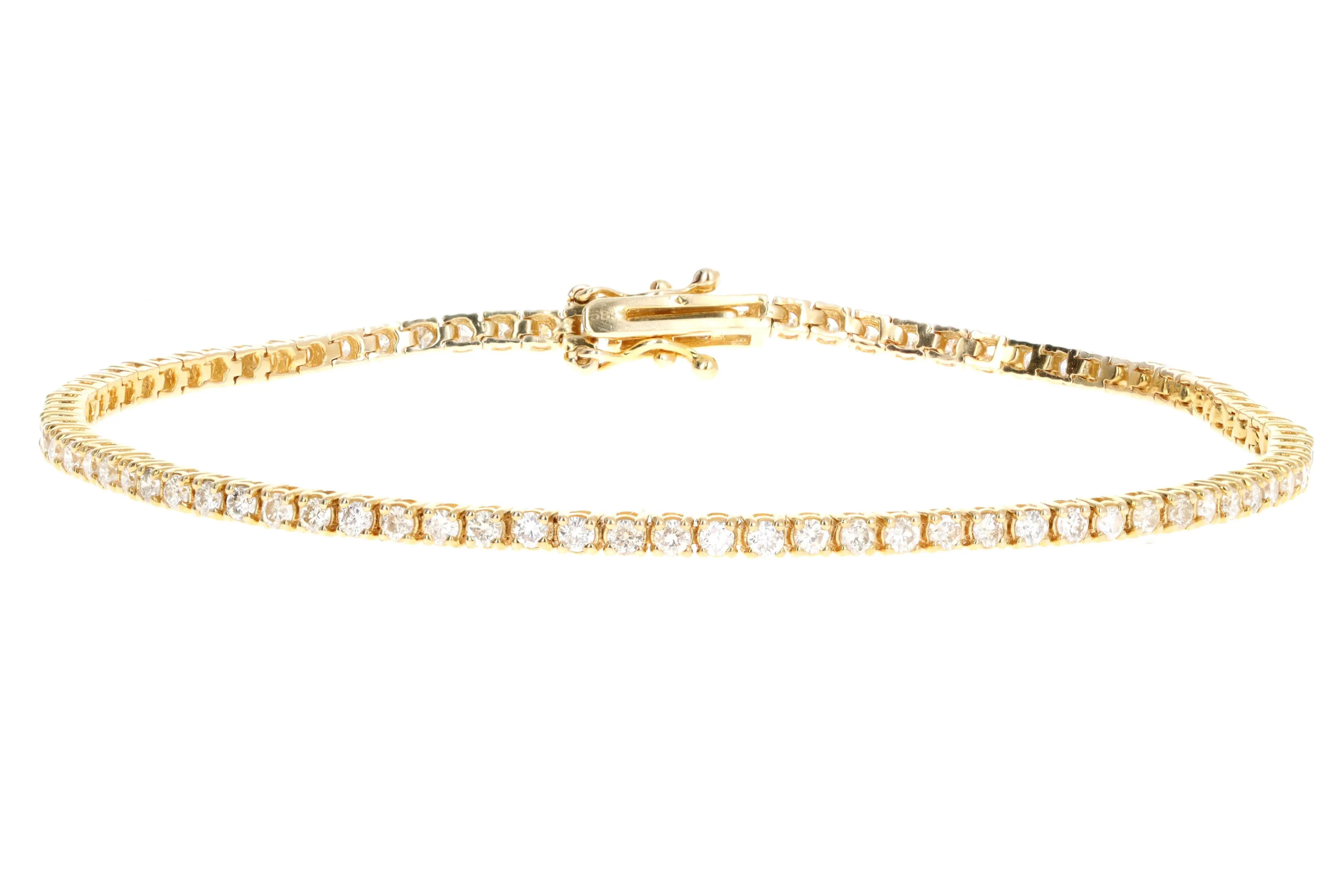 14K Yellow Gold 2.27 Carat Total Weight Round Brilliant Cut Diamond Tennis Bracelet