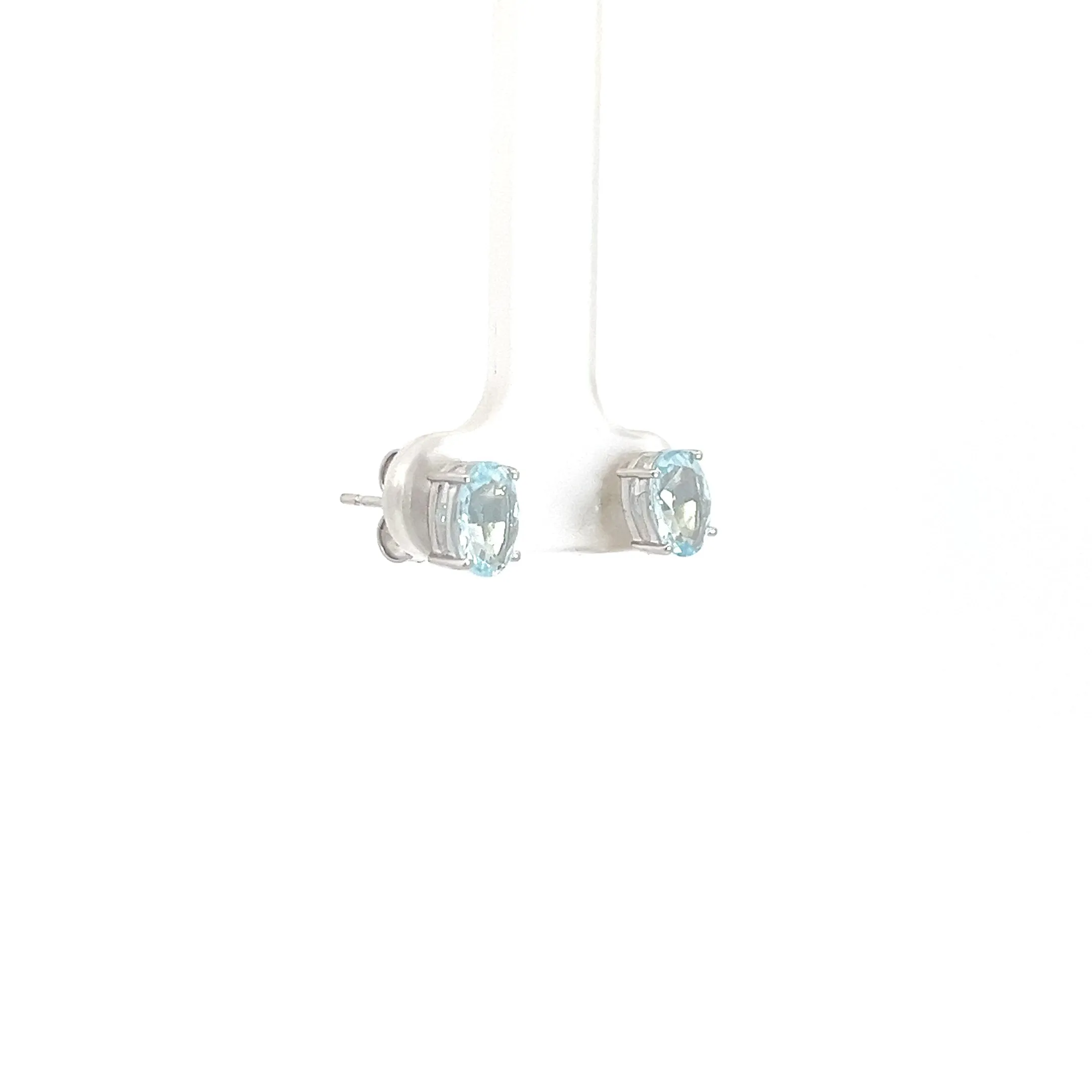 18k White Gold 3.00ct Natural Oval Aqua Marine Stud Earrings