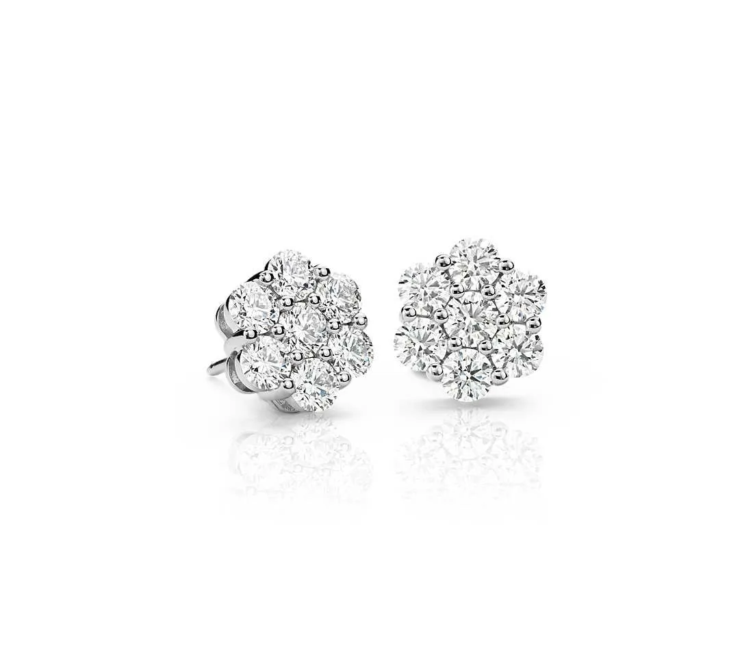 18kt White Gold 2.30ct Diamond Cluster Stud Earrings