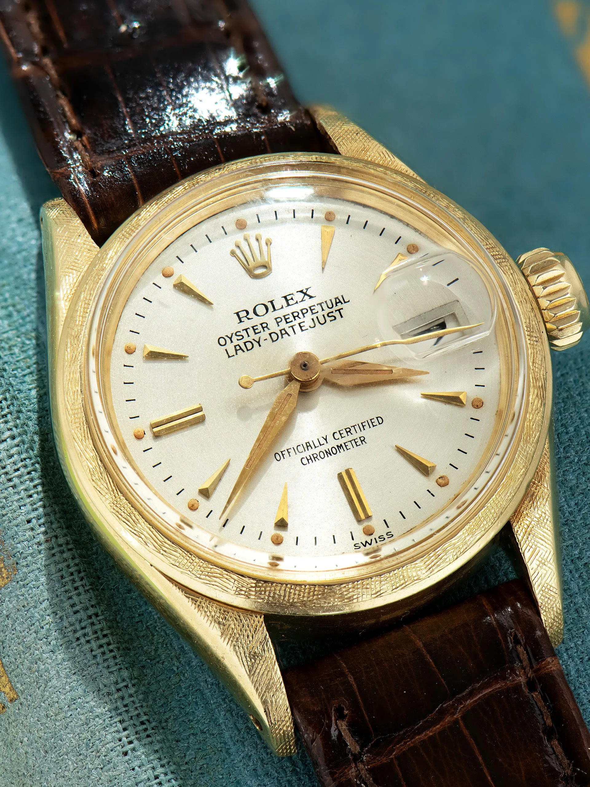 1960 Rolex Lady-Datejust 18K YG (Ref. 6520) W/ Factory Florentine Finish & Silver Concentric Dial