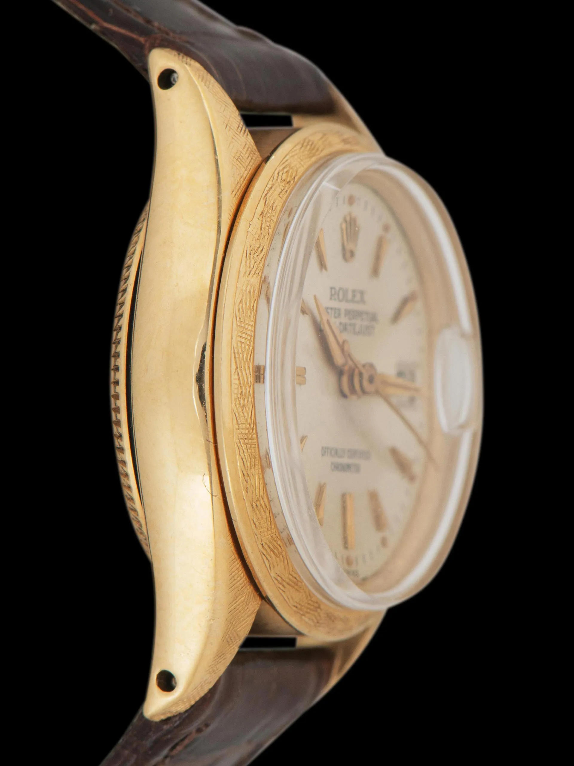 1960 Rolex Lady-Datejust 18K YG (Ref. 6520) W/ Factory Florentine Finish & Silver Concentric Dial