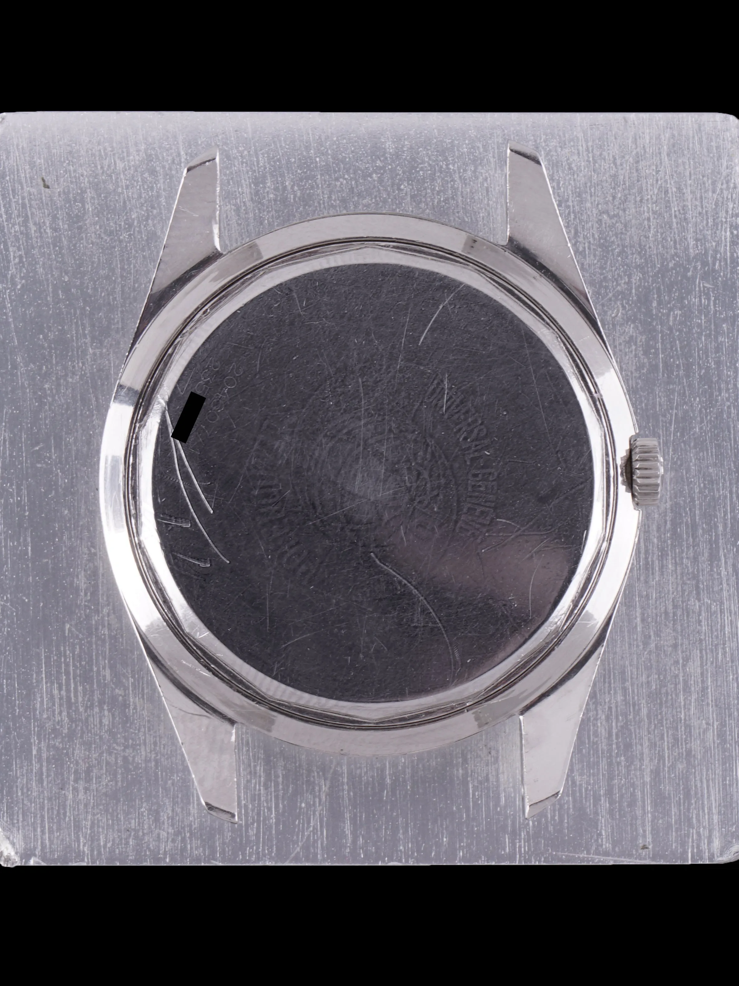 1965 Universal Geneve Polerouter Date (Ref.204607/1) Black Gilt Dial