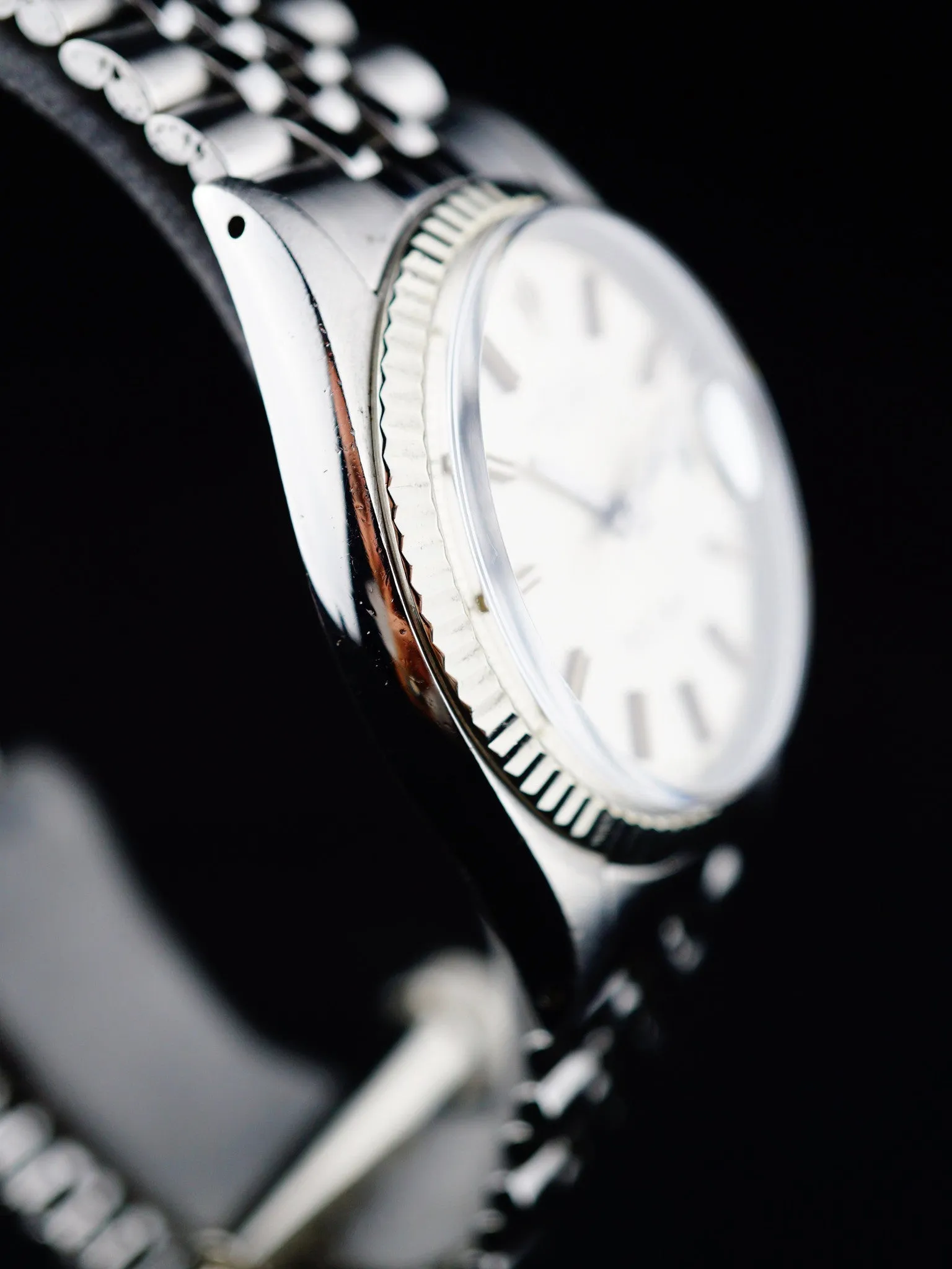 1973 Rolex Datejust (Ref. 1601) Silver Sigma Dial W/ Papers