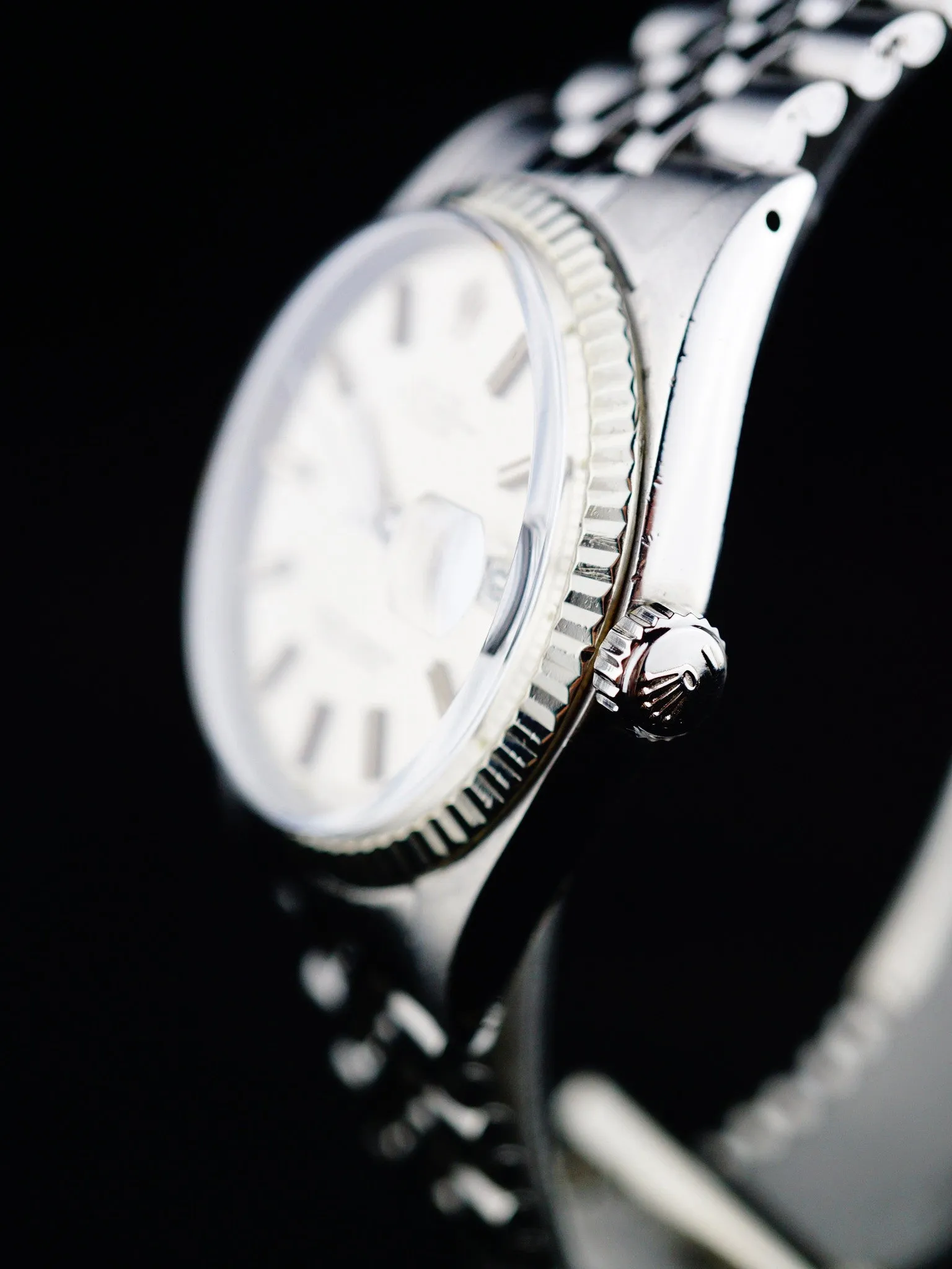 1973 Rolex Datejust (Ref. 1601) Silver Sigma Dial W/ Papers