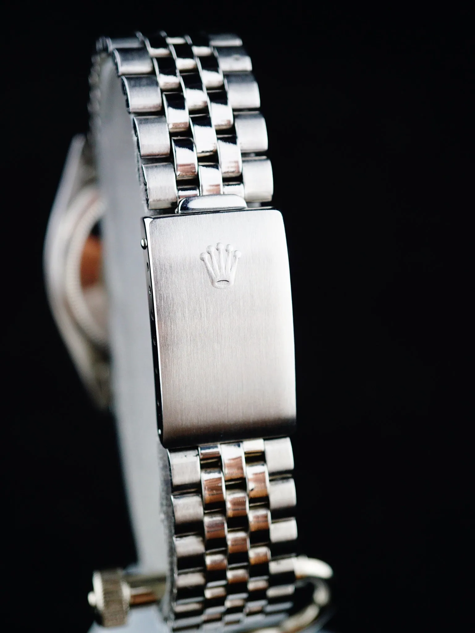 1973 Rolex Datejust (Ref. 1601) Silver Sigma Dial W/ Papers