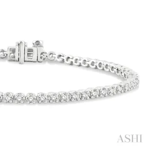 2 ctw Round Cut Diamond Tennis Bracelet in 14K White Gold