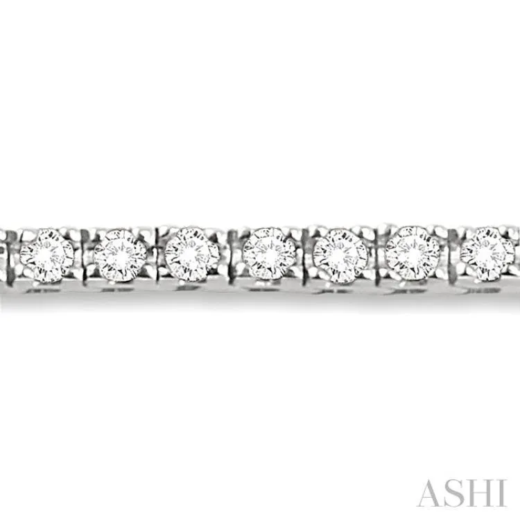 2 ctw Square Shape Round Cut Diamond Tennis Bracelet in 14K White Gold