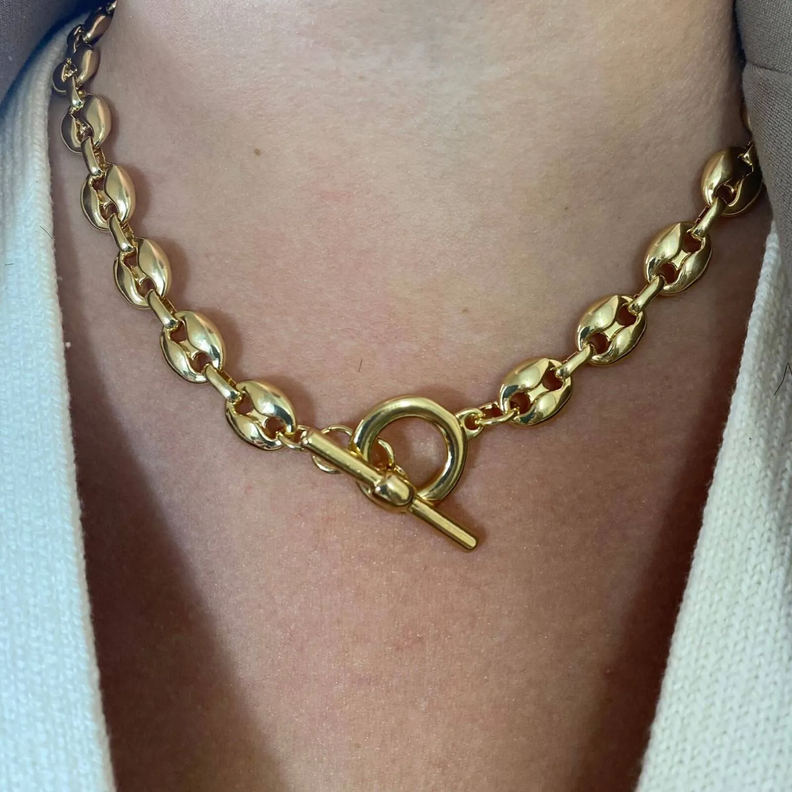 Absolute Gold T Bar Oval Disc Link Necklace