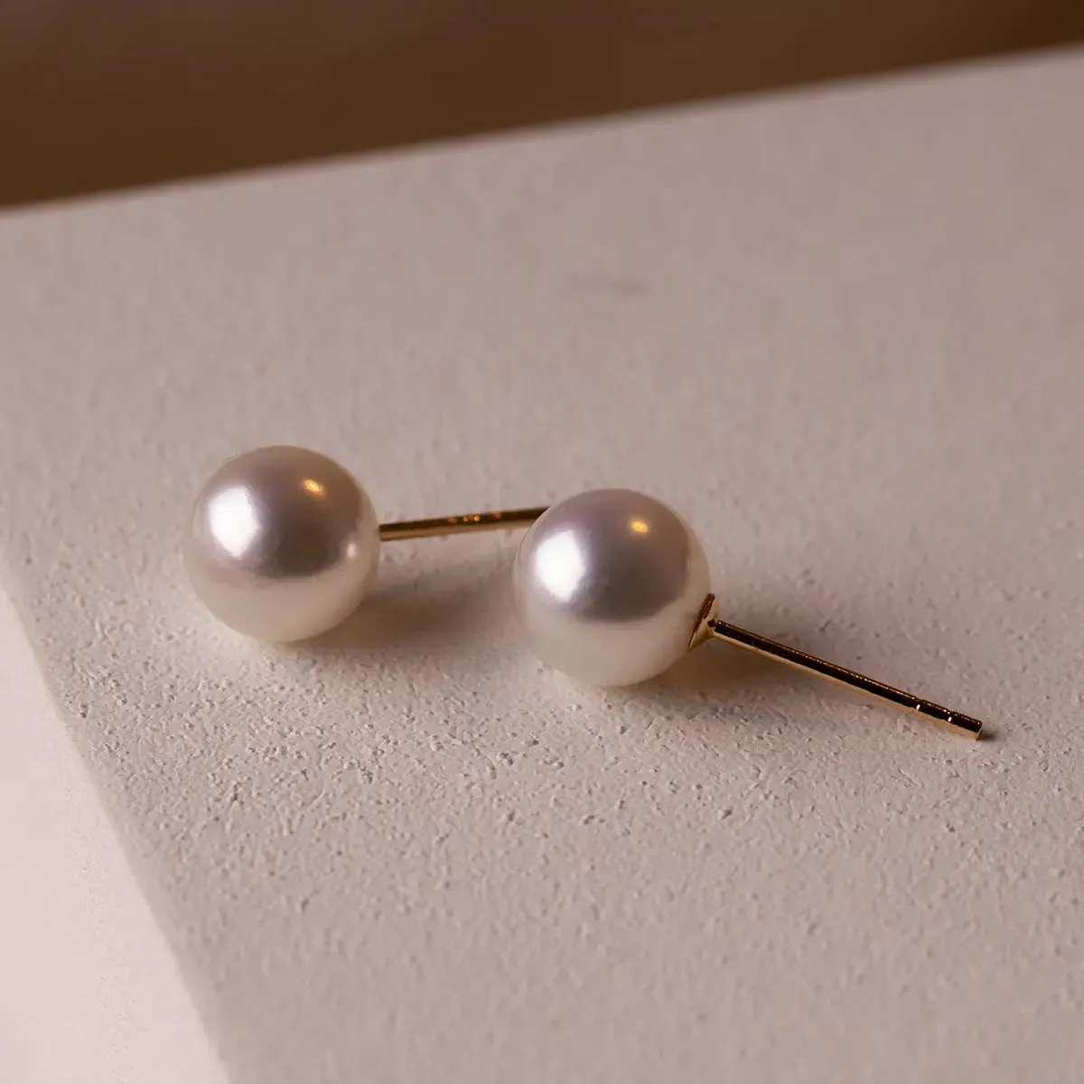 Akoya Pearl 18K Gold Bulb Stud Earrings