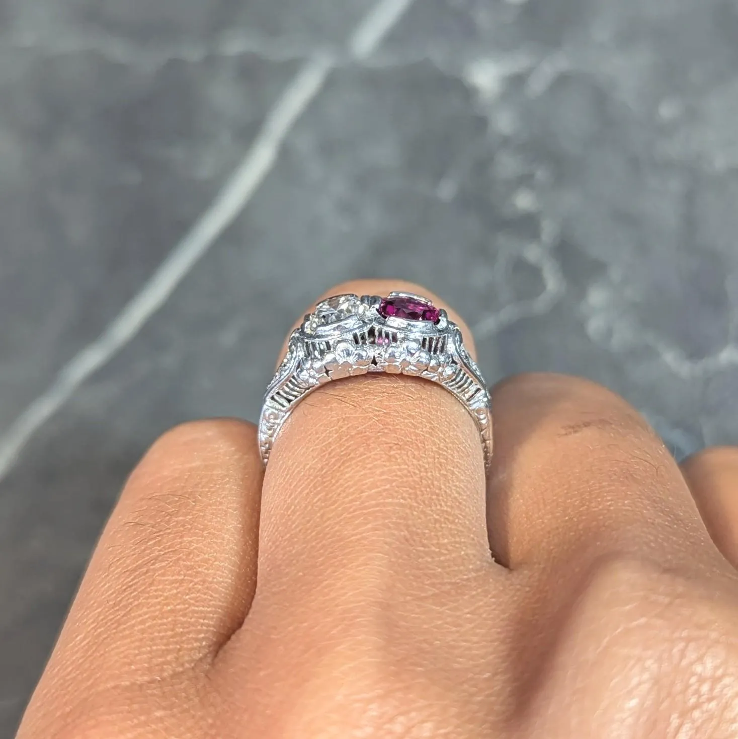 Art Deco 1.10 CTW No Heat Ruby Diamond 18 Karat White Gold Vintage Toi-Et-Moi Ring GIA
