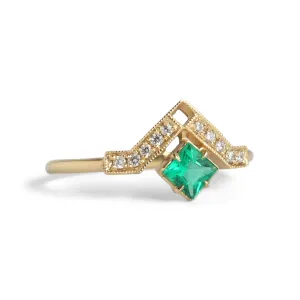 Artio Emerald Ring