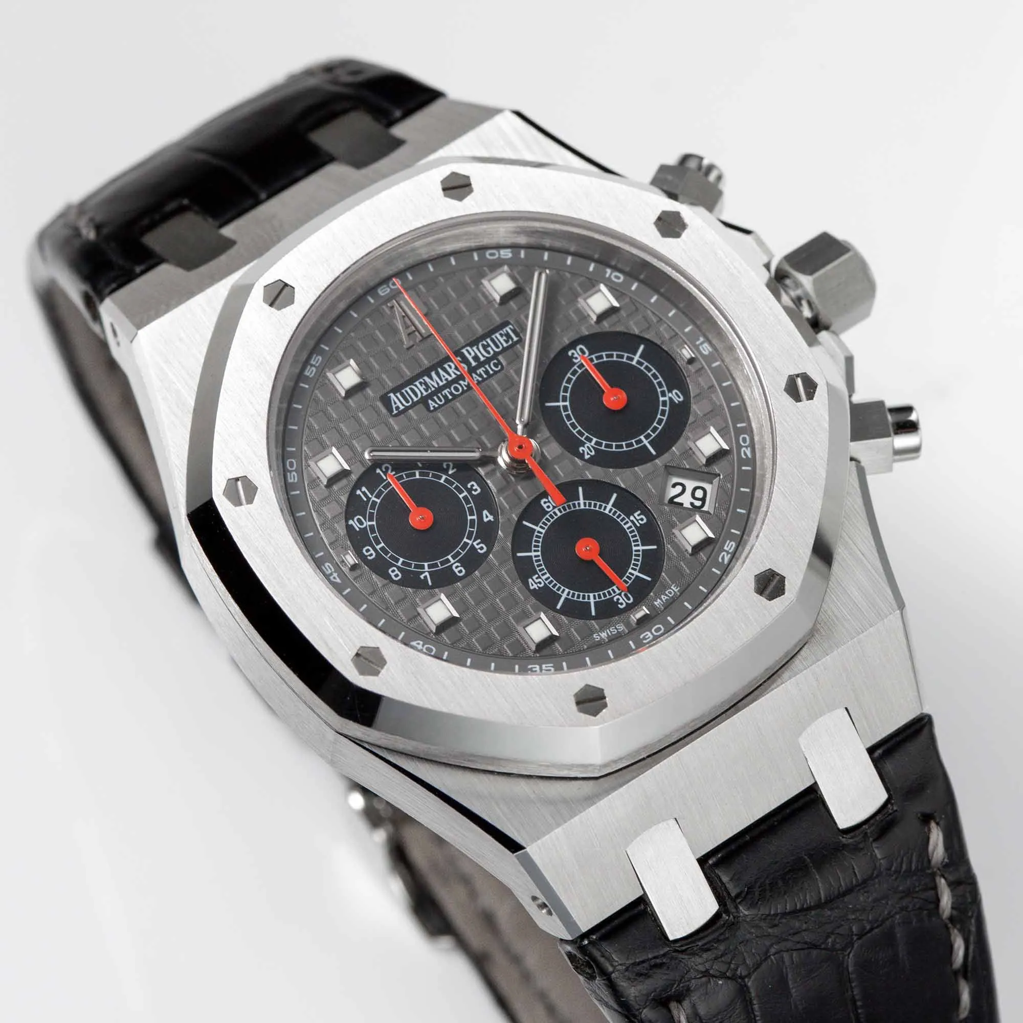 Audemars Piguet Royal Oak Chronograph Dubail Limited Edition 26103SP.OO.D002CA.01