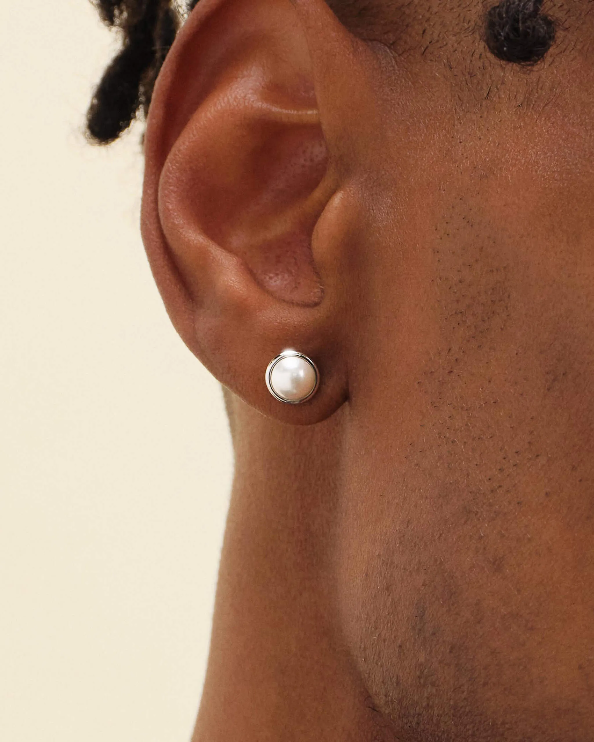 Bezeled Pearl Stud Earrings - Silver