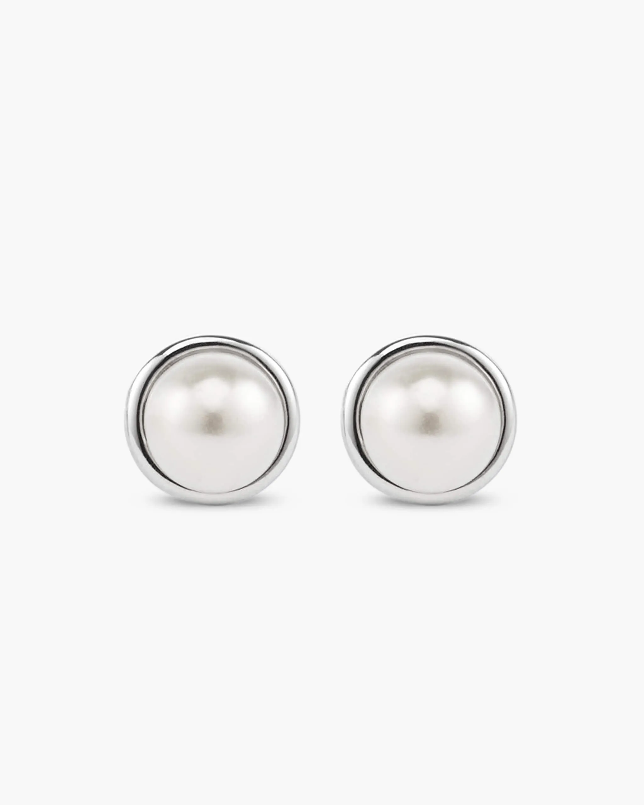 Bezeled Pearl Stud Earrings - Silver