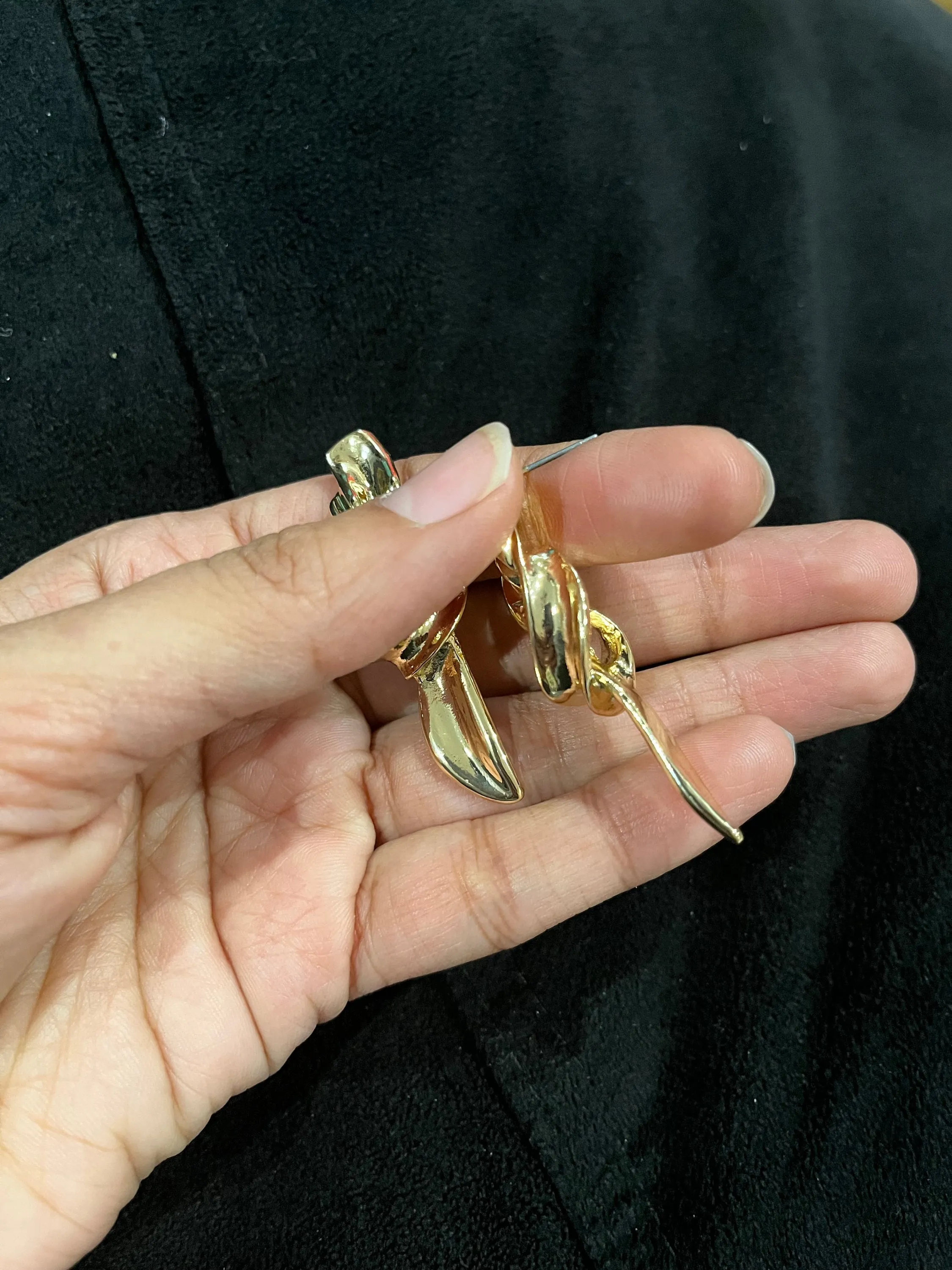 Big gold earrings , gold knot  large ,  gold stud earring , abstract gold earrings , chunky gold shiny metal studs