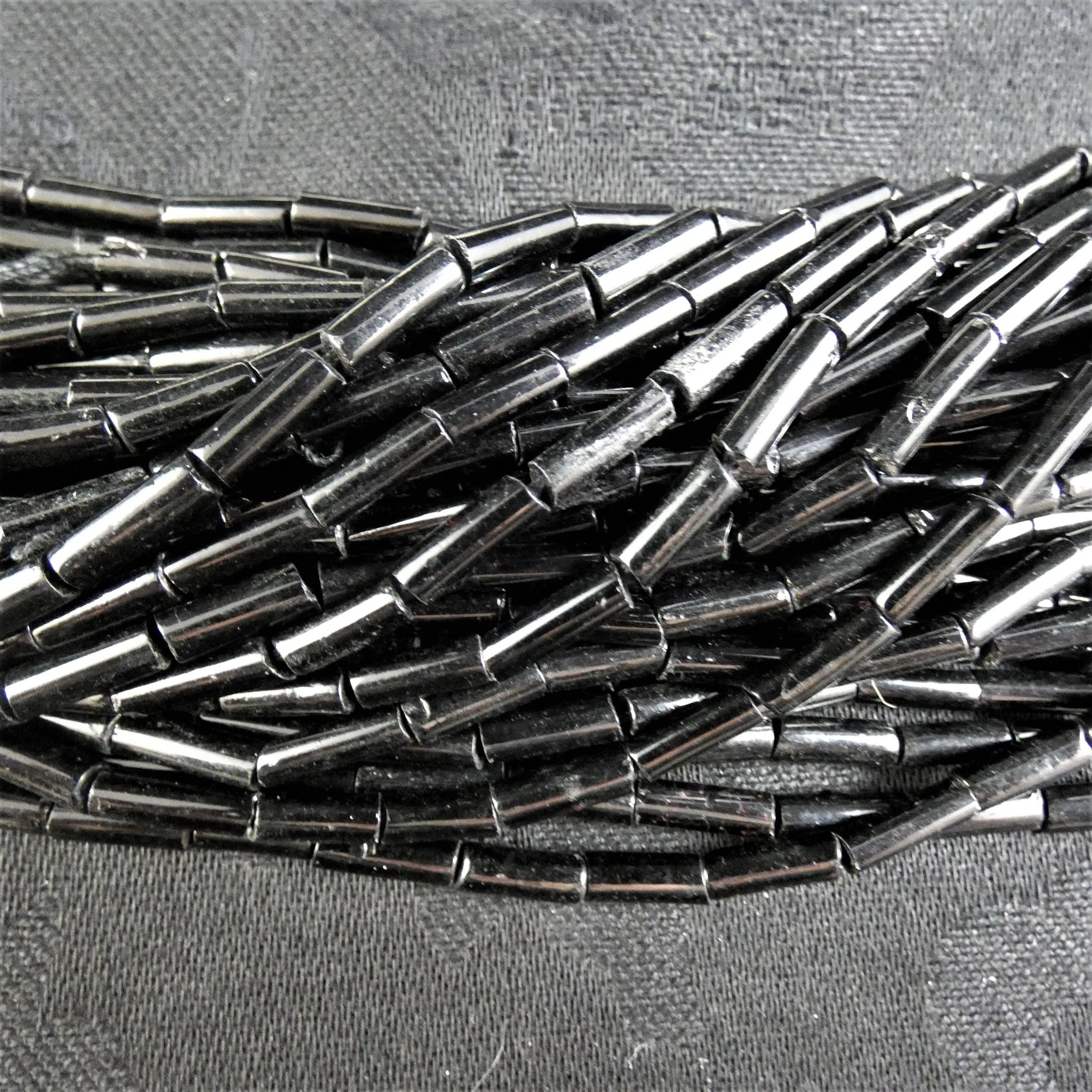 Black Glass Bead Strands(tube)
