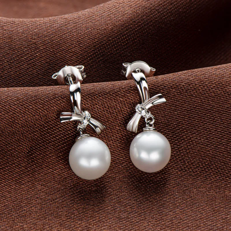 Bowknot Natural Freshwater White Pearl Stud Earrings
