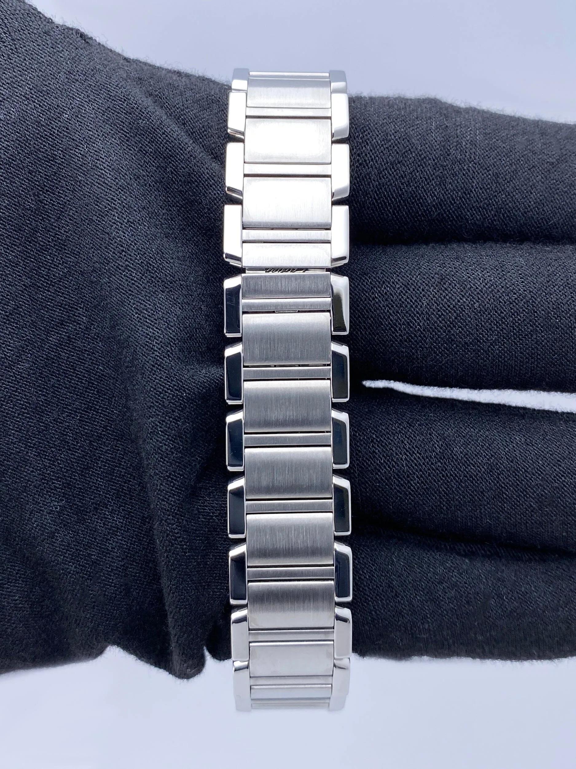 Cartier Tank Francaise W51028Q3 MOP Steel Ladies Watch Box Papers