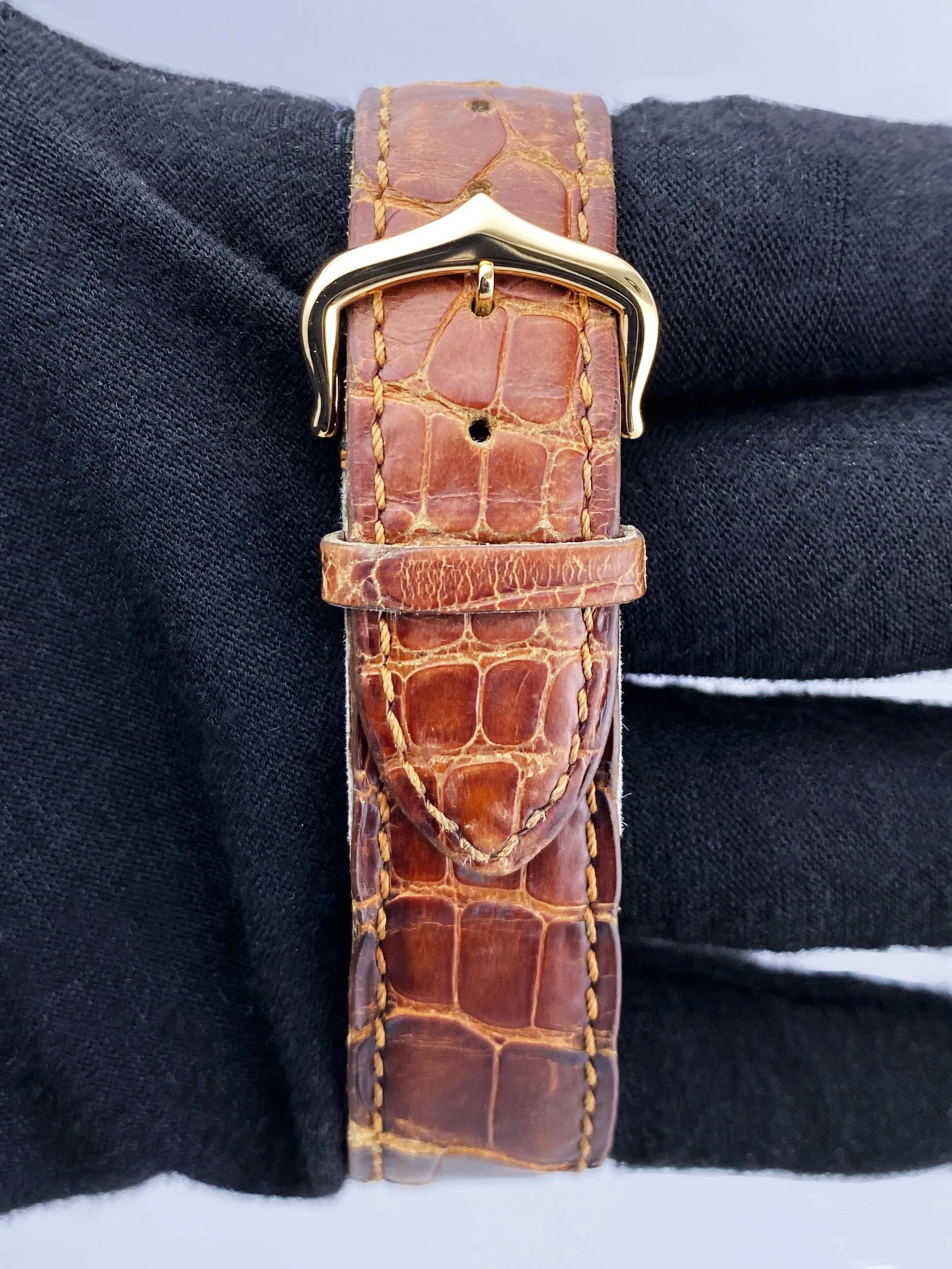 Cartier Tank Louis W1529756 18K Yellow Gold Mens Watch