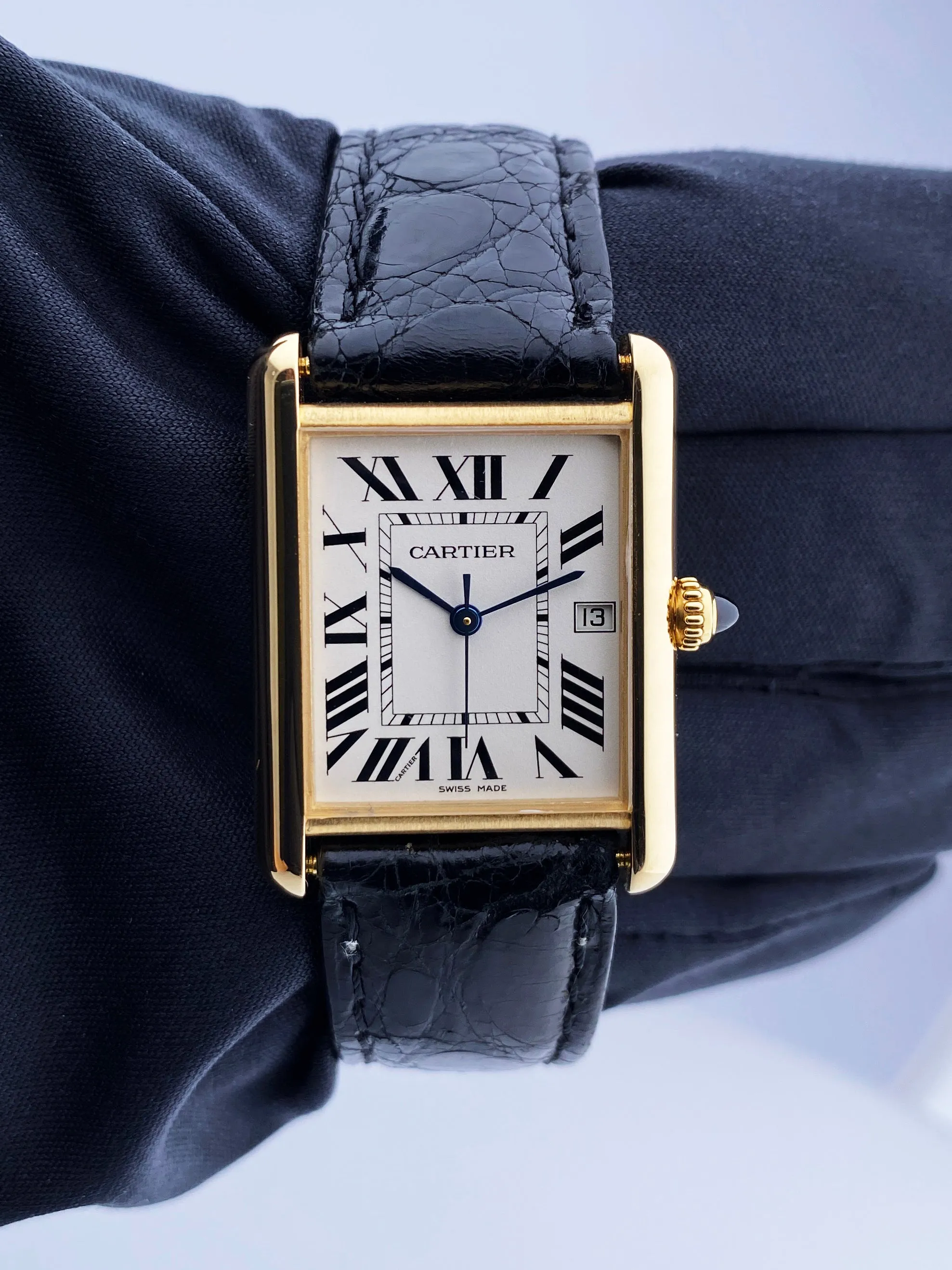 Cartier Tank Louis W1529756 2441 18K Yellow Gold Mens Watch