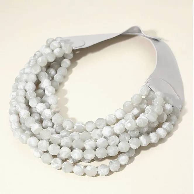 CHUNKY BEADED MAGNETIC NECKLACE