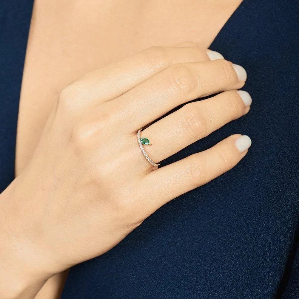 Defne Pavé Ring | Emerald Marquise and White Diamonds
