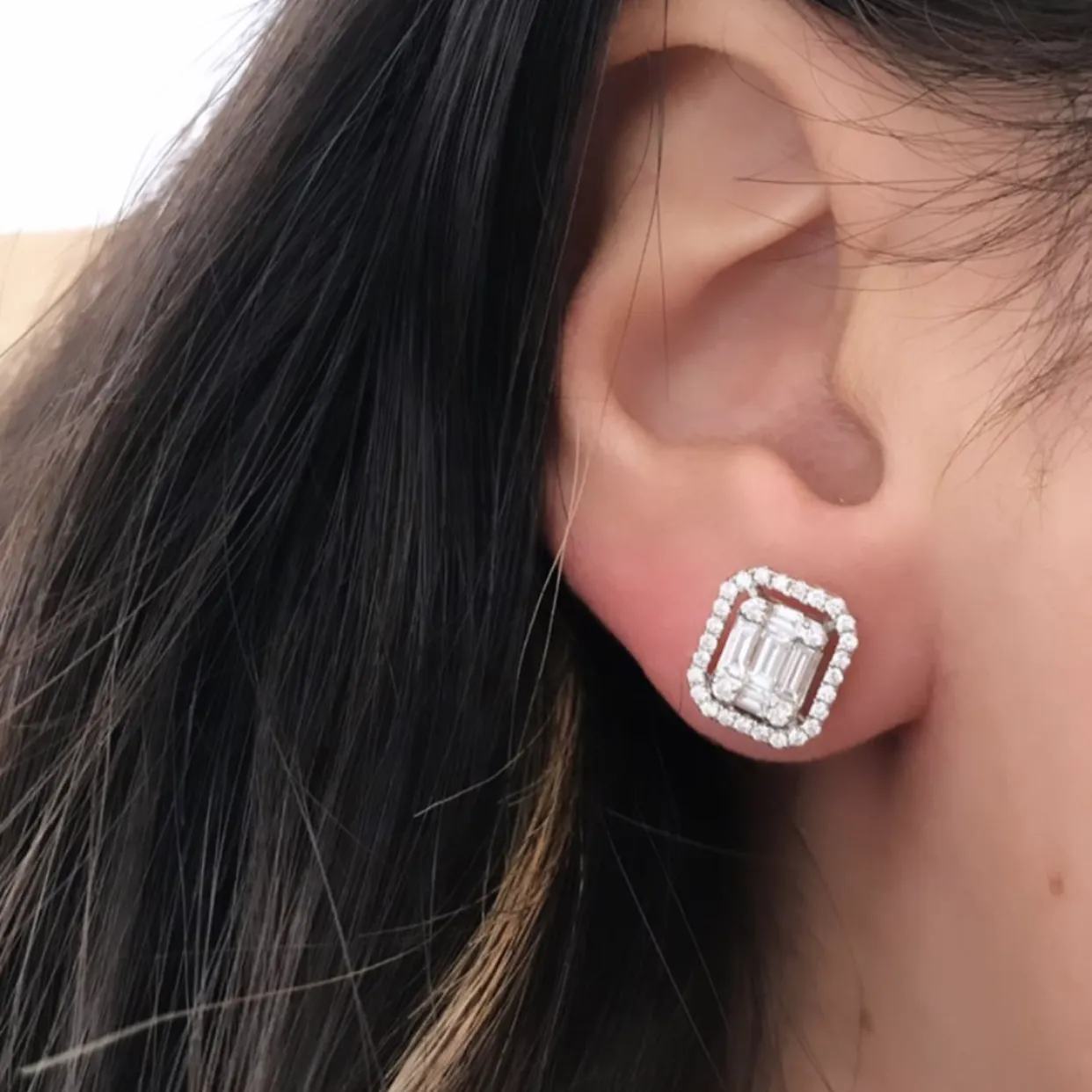 Diamond and Baguette Emerald Halo Stud Earring
