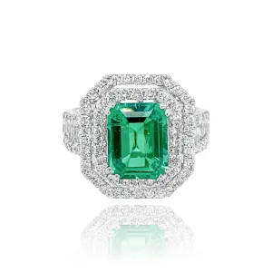 DIAMONDS & EMERALD "ASTRID" RING.