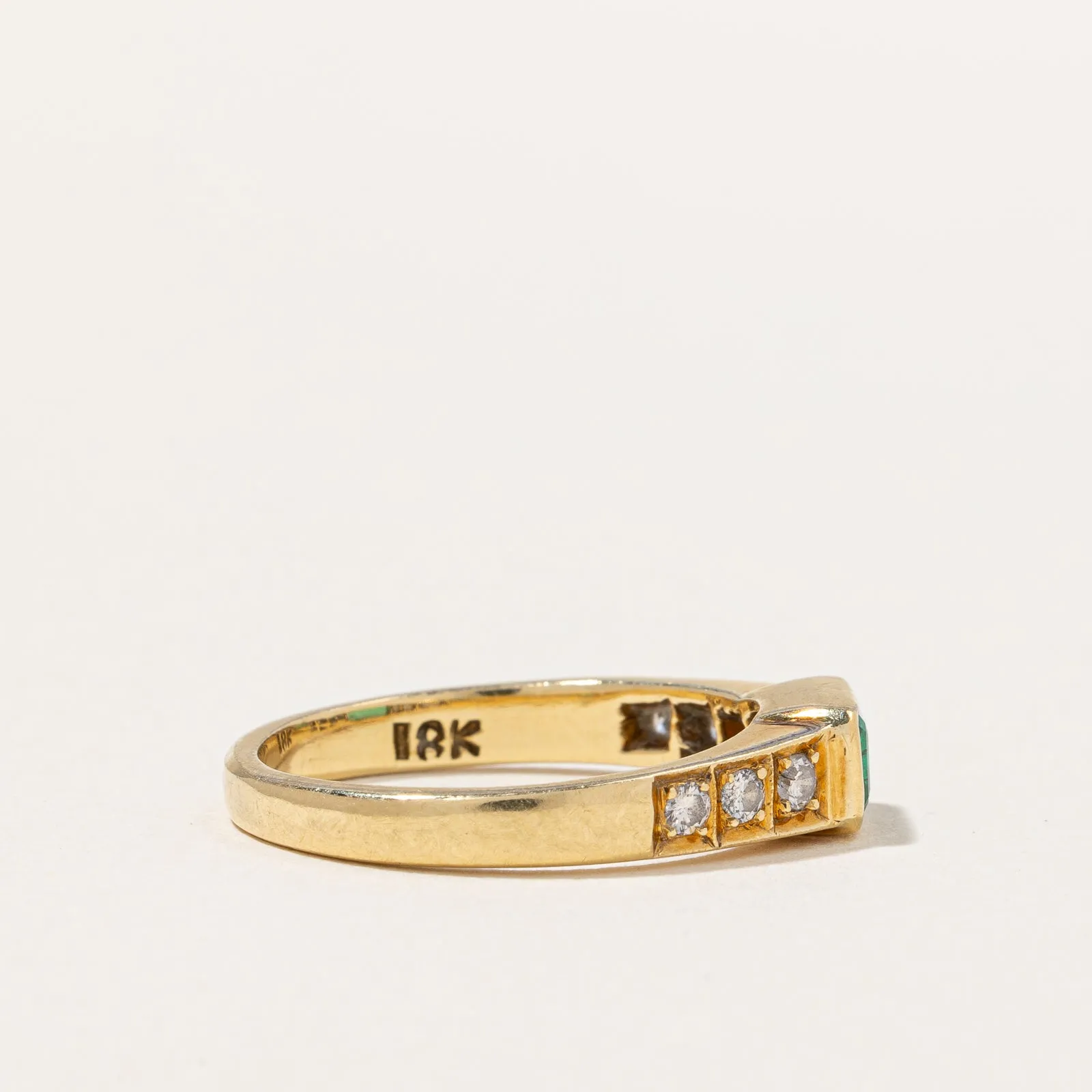 Emerald & Diamond Ring | 0.30ct, 0.13ctw | SZ 5.75 |