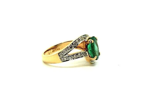 Emerald And Diamond Twisted Band Ad No.076