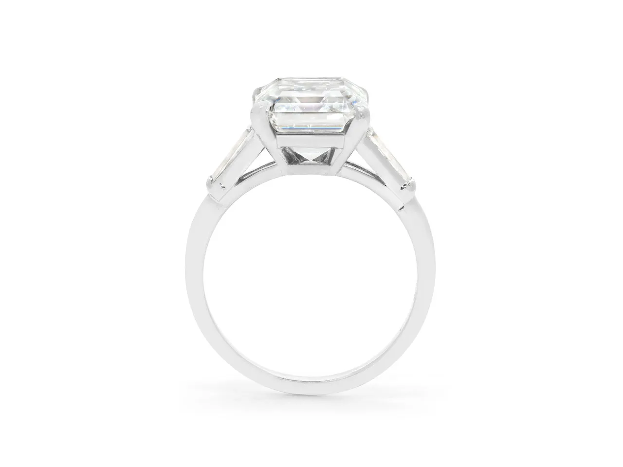 Emerald Cut Diamond Ring, 4.67 Carats E/VS1, in Platinum
