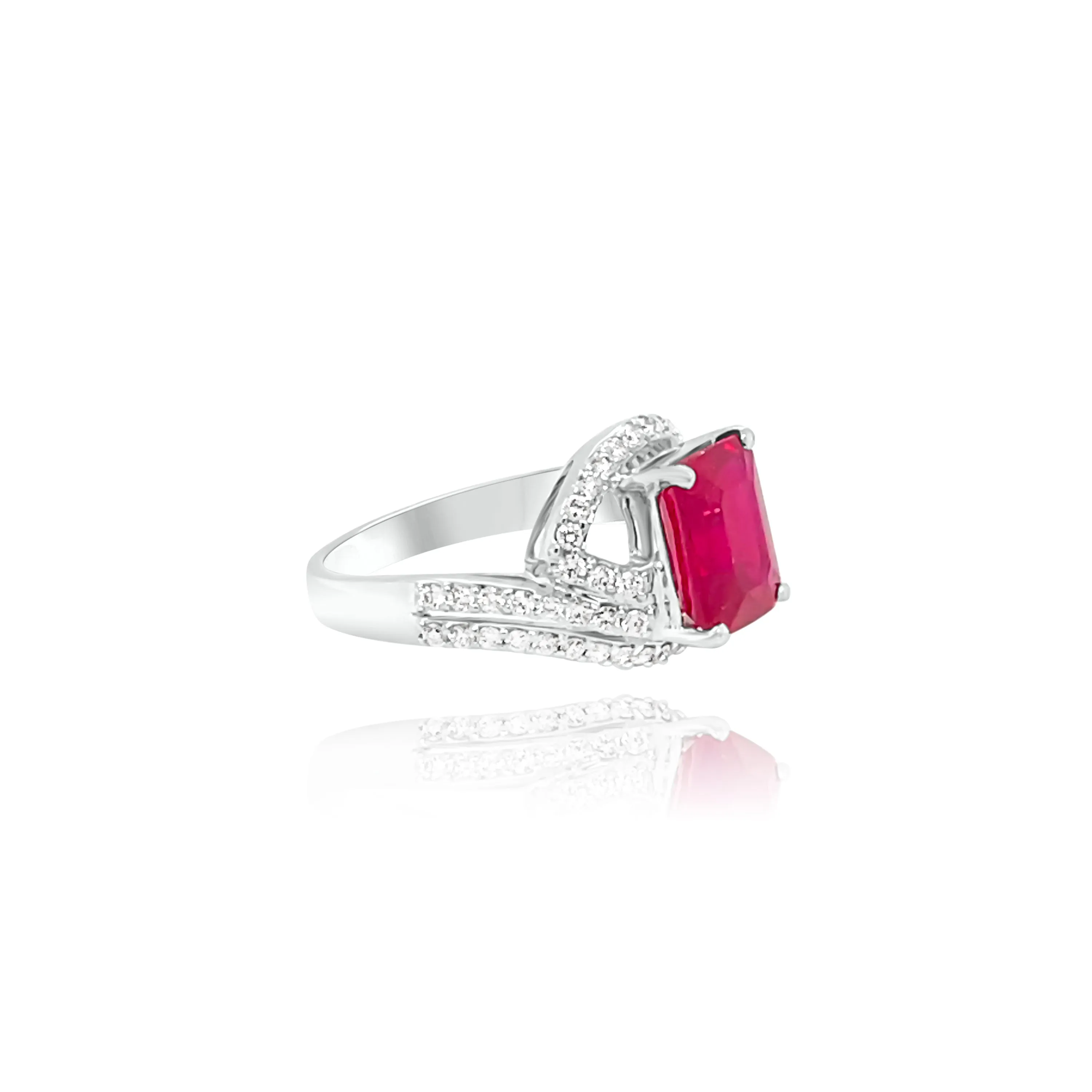 Emerald cut Ruby& Brilliant cut Diamonds “Nadia“ Ring