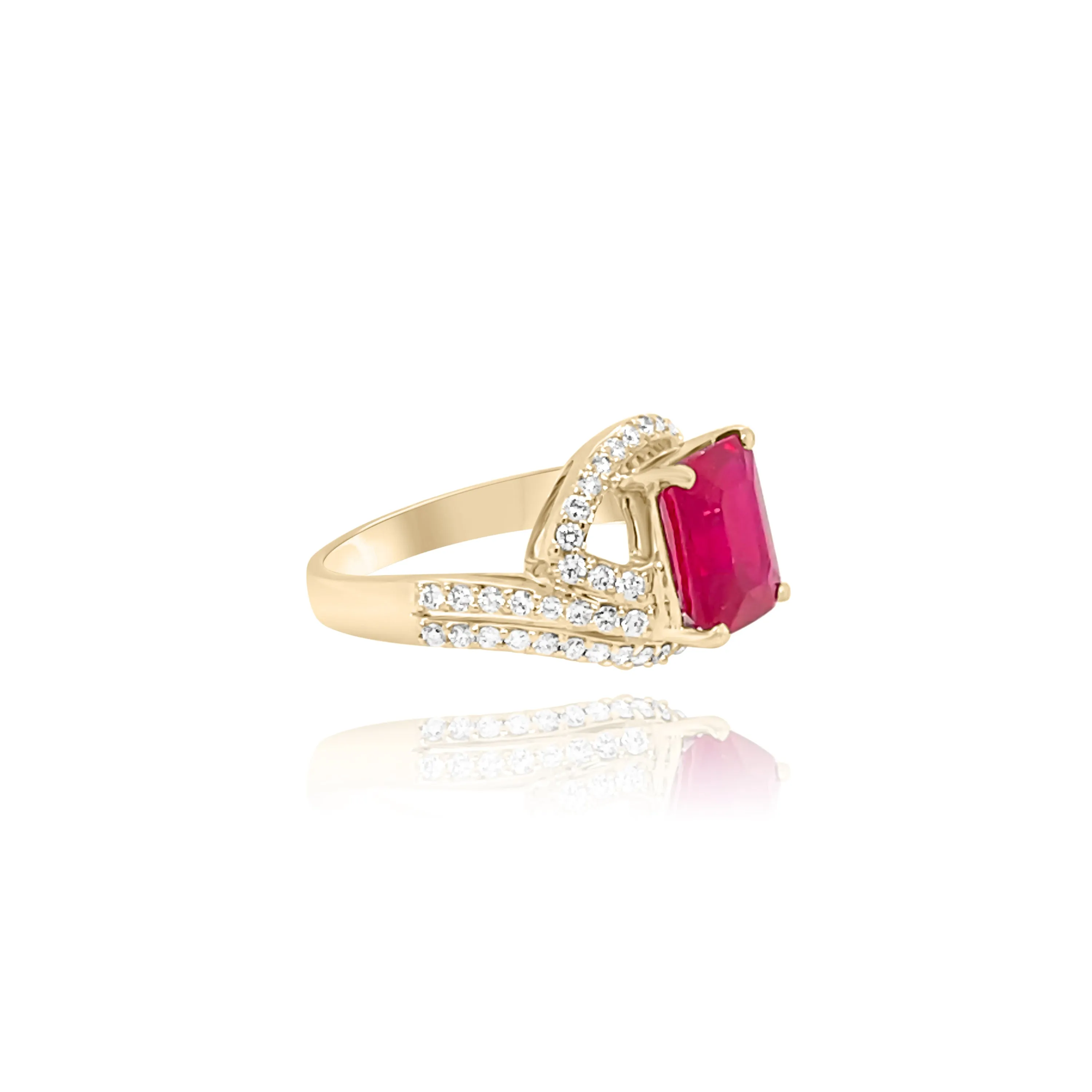 Emerald cut Ruby& Brilliant cut Diamonds “Nadia“ Ring