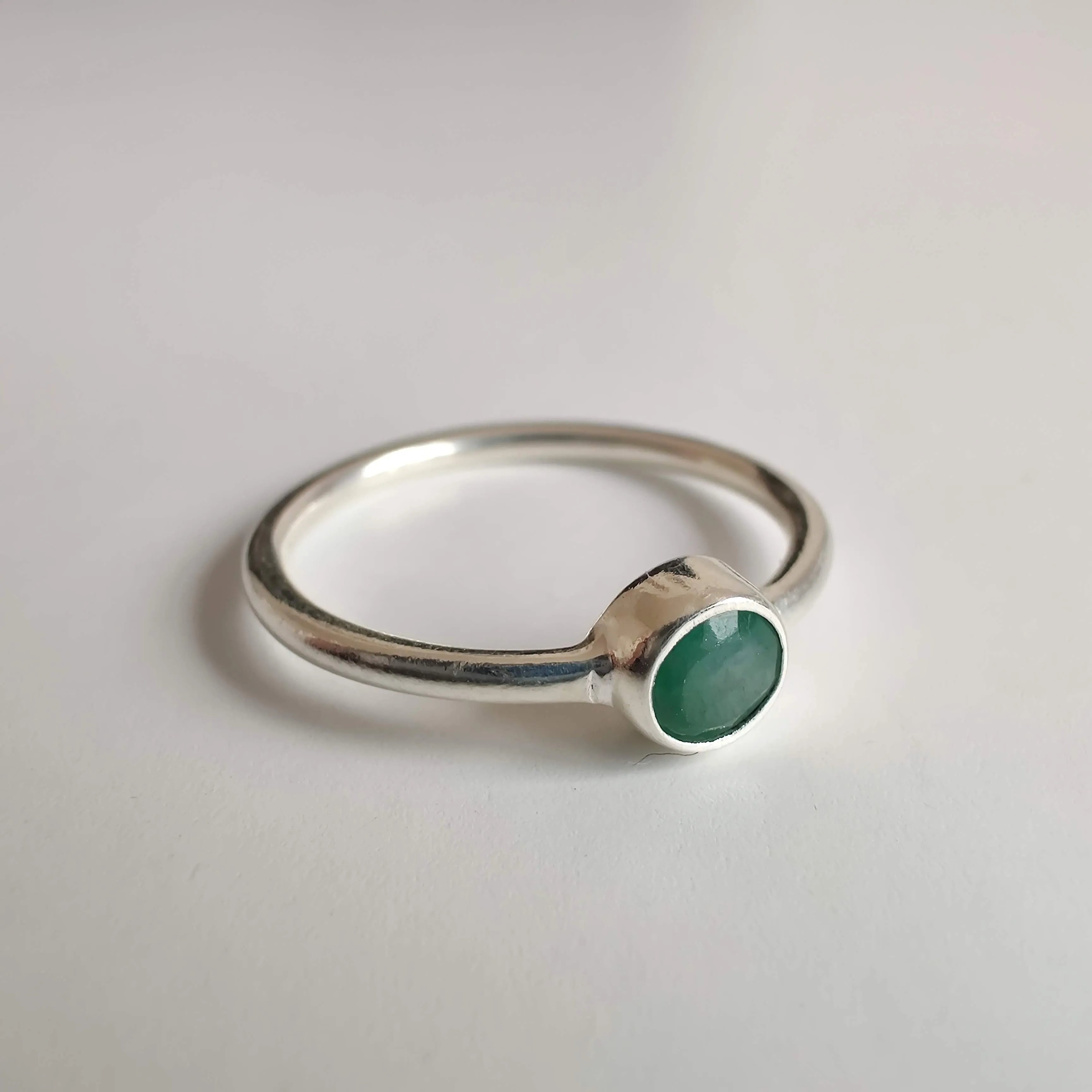 Emerald Delicate 925 Sterling Silver Ring