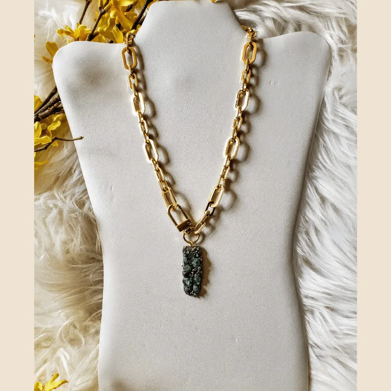 Essex Street Emerald Pendant Necklace