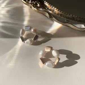Gianna's Freshwater Pearl and Metal Tiered Circle Stud Earrings