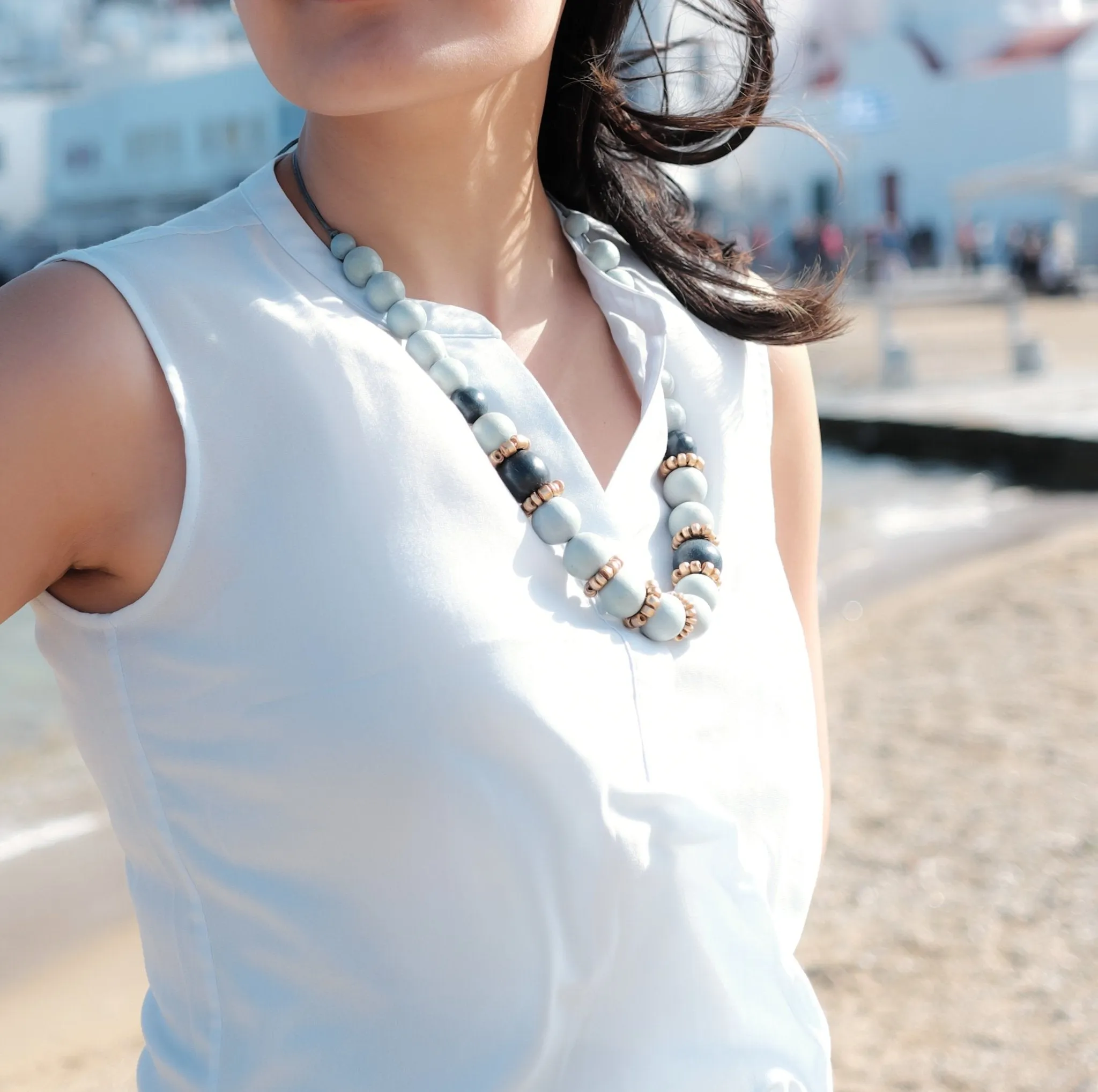 Handmade Grey Bead Necklace Pompa