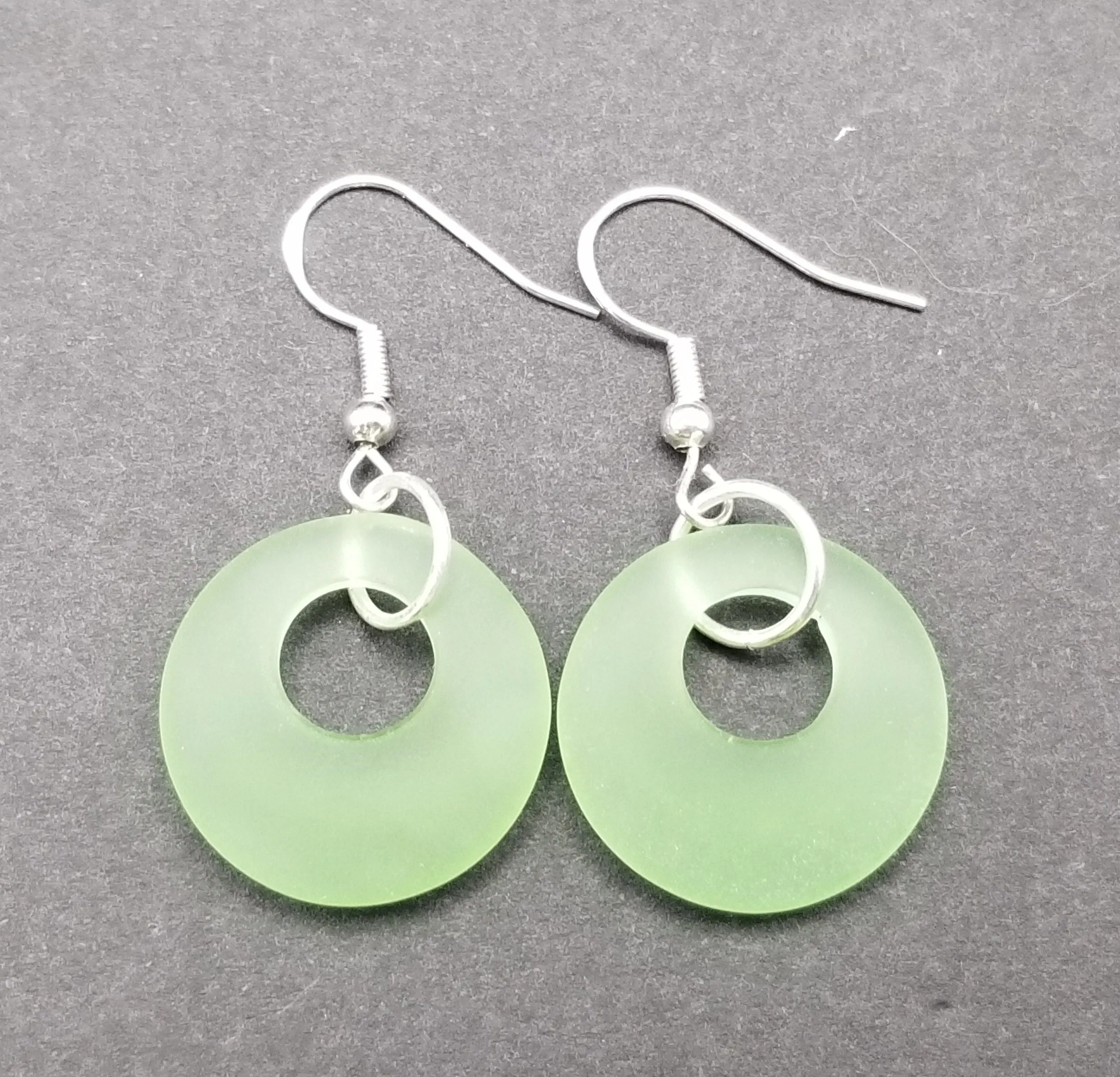 Hawaiian Jewelry Sea Glass Earrings, Circle Minimalist Jewelry Peridot Green Earrings, Beach Sea Glass Birthday Gift (August Birthstone)