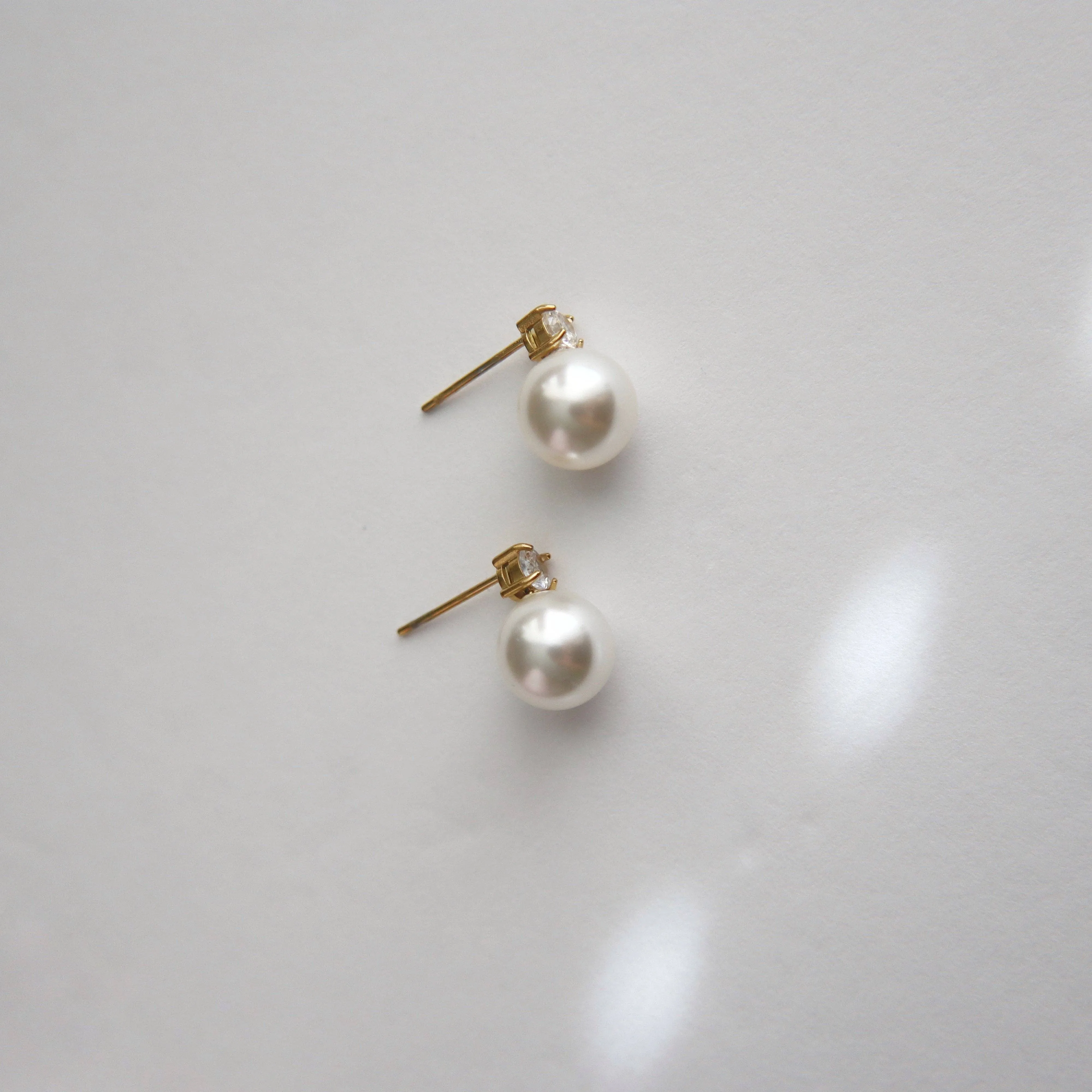 JESSA Jewelry - Kelly Pearl Studs