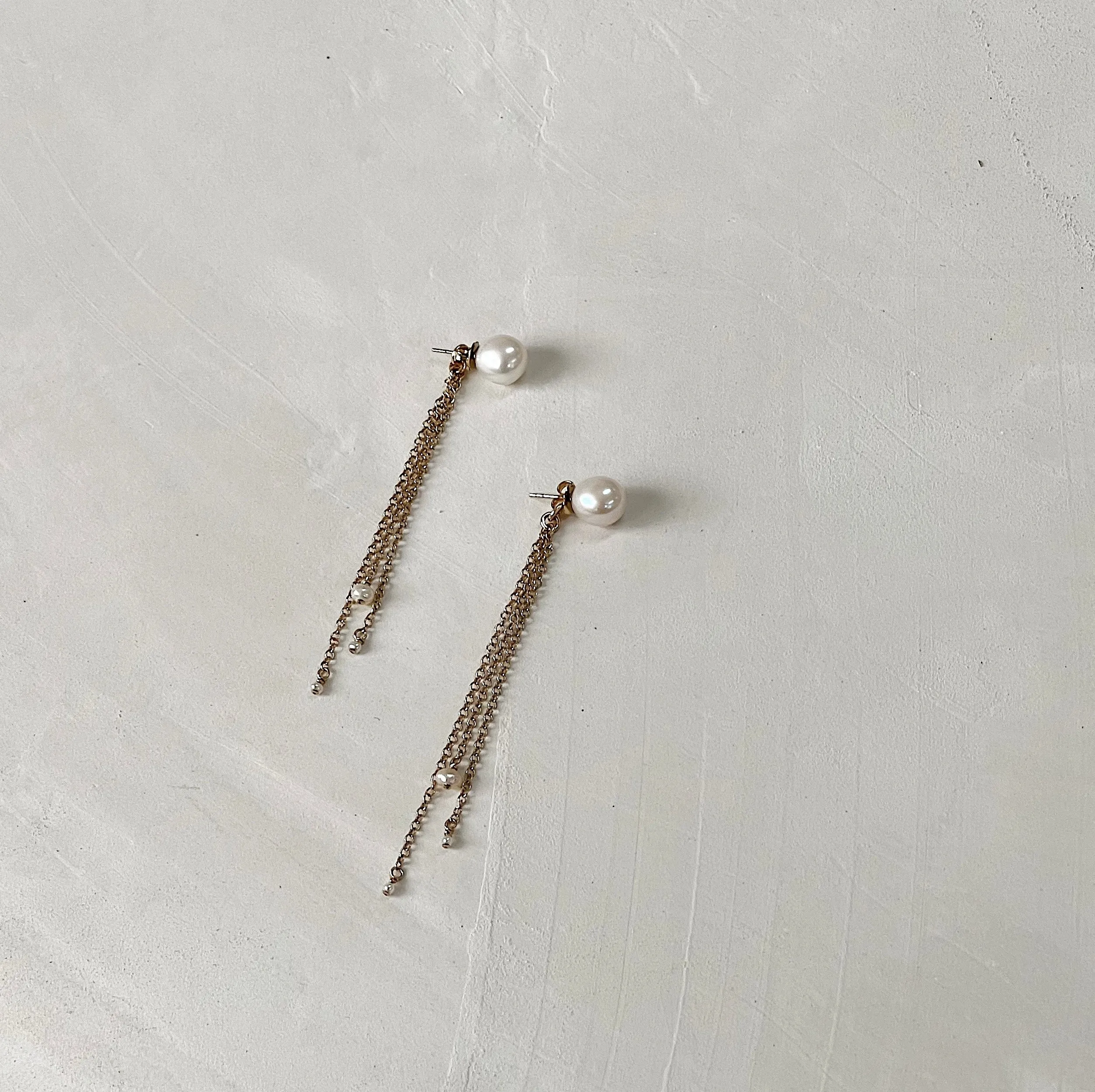 Kascada Pearl Drop Earrings