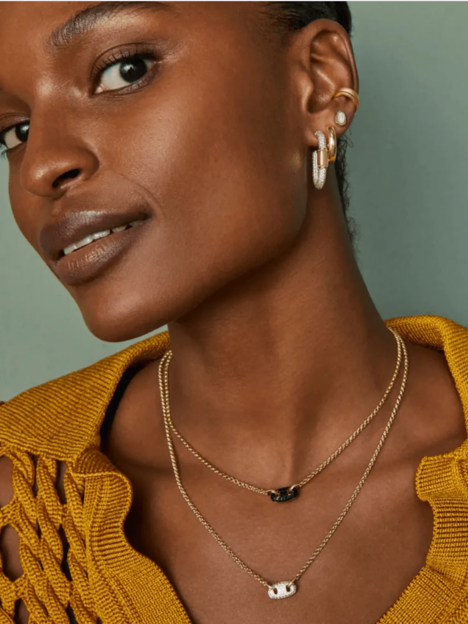 Kendra Scott Bailey Pave Pendant Necklace in Gold White Crystal