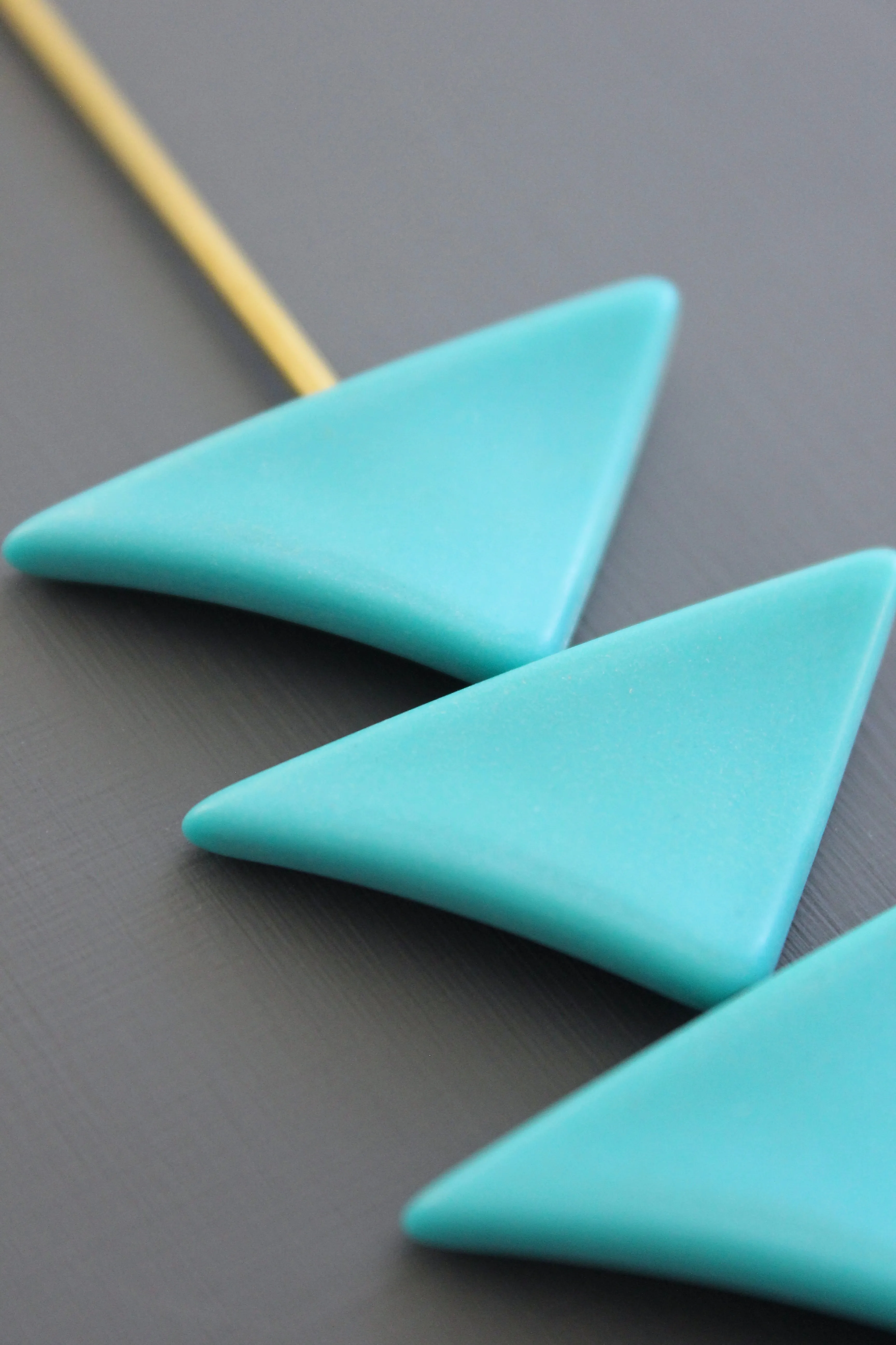 KYL130 turquoise triangle geometric necklace