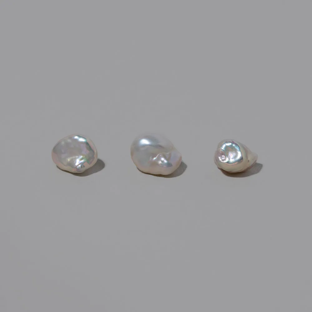 Lagniappe Pearl Stud Earring Single - Natural