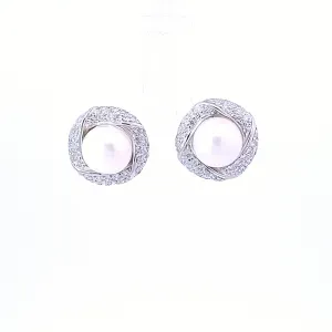 Large pearl studs 34078