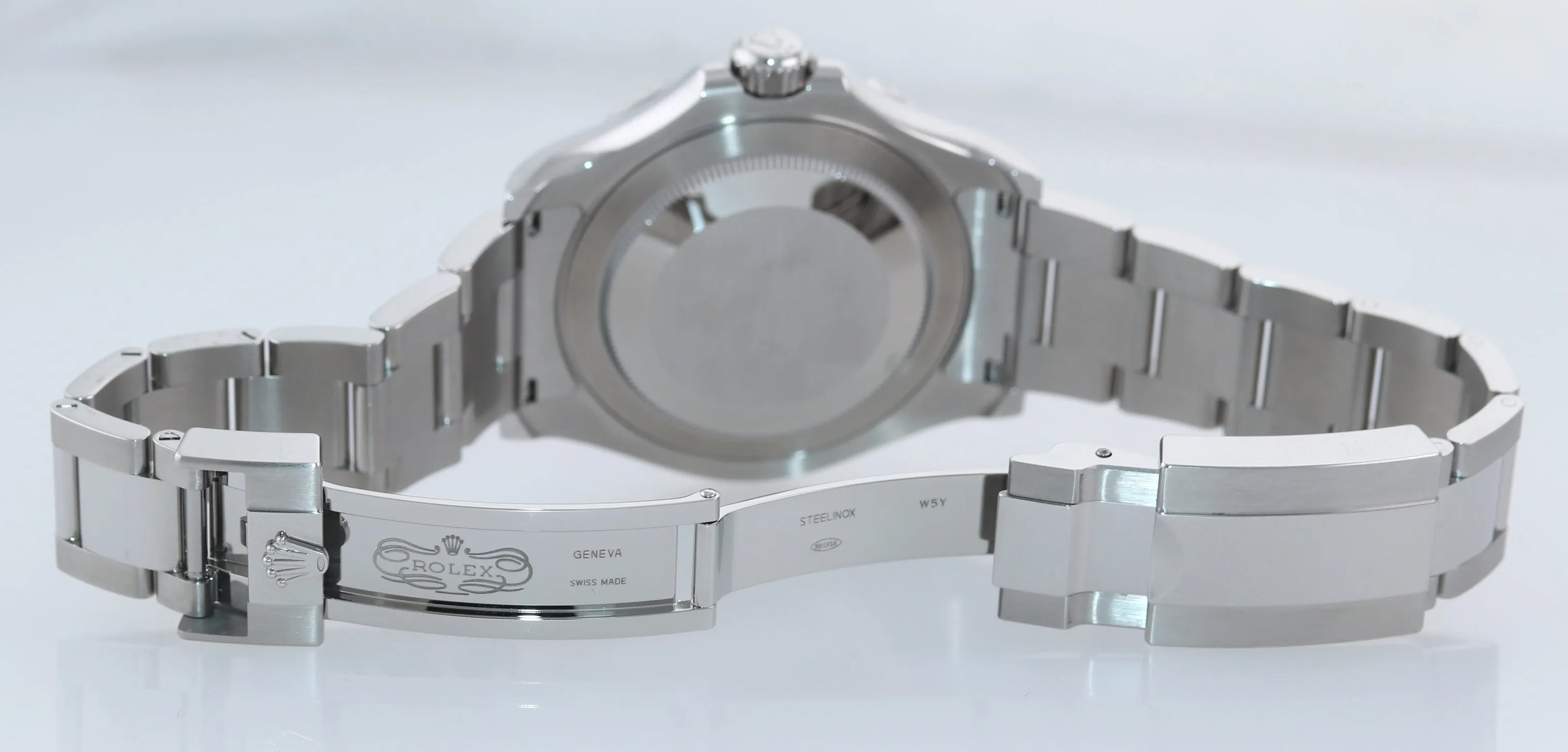MINT 2023 Rolex Yacht-Master 126622 Steel Platinum Blue Dial 40mm Watch Box