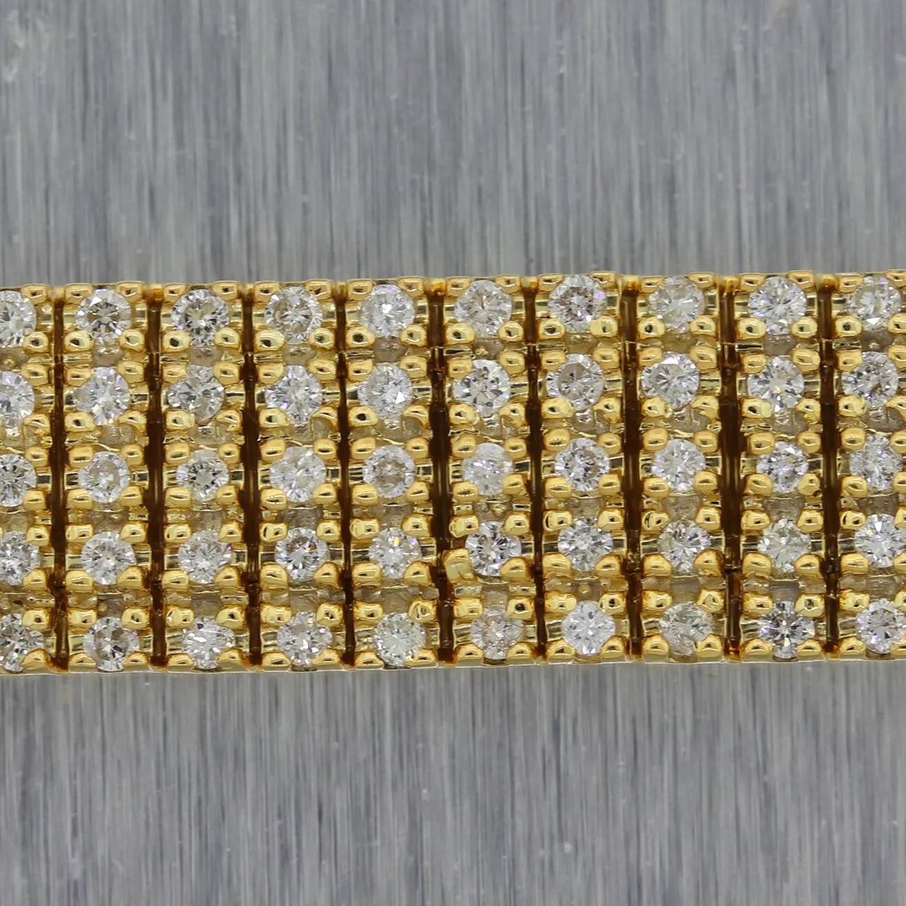 Modern 14k Yellow Gold 3.50ctw Multi Diamond Bracelet