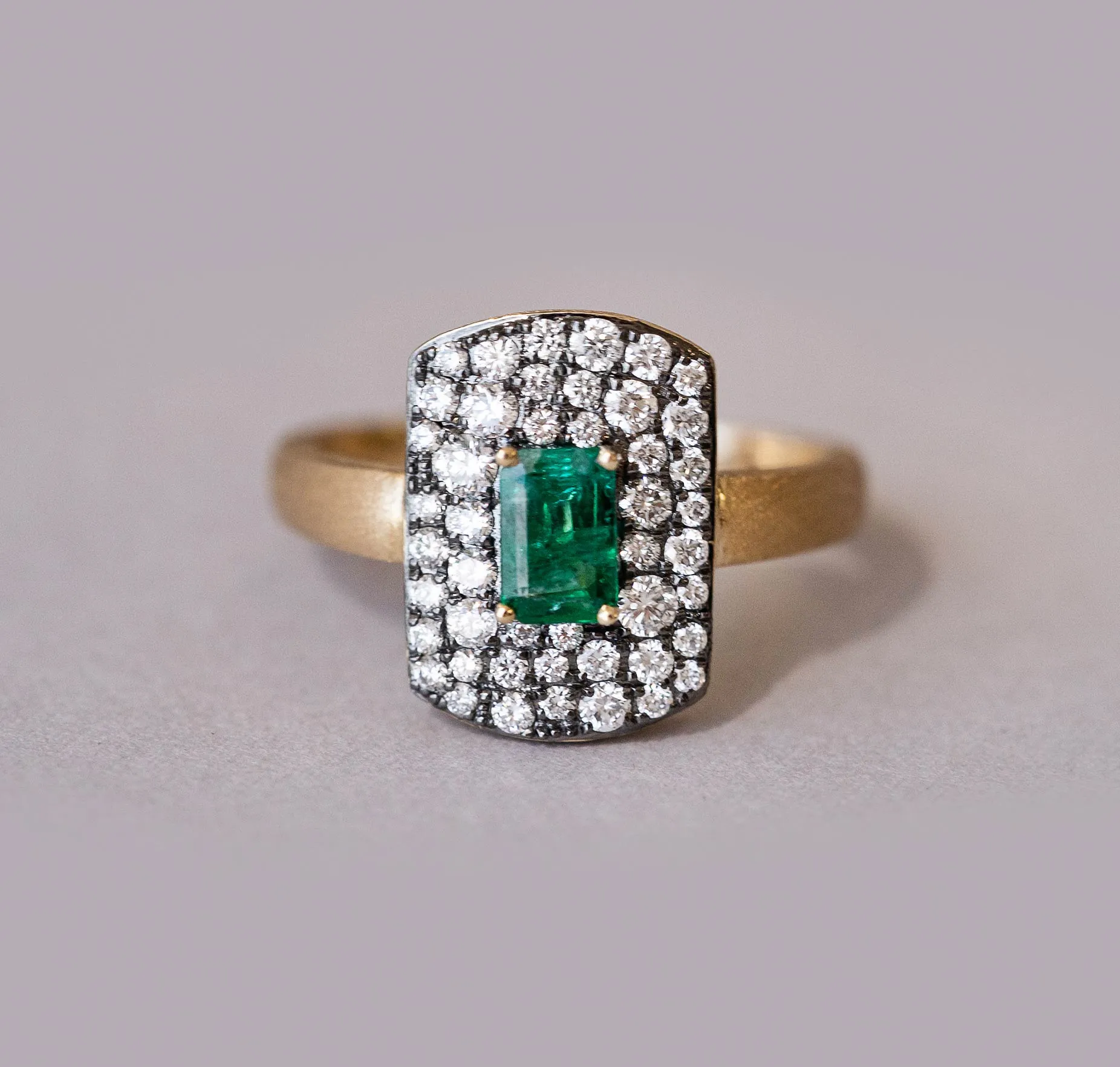 Natural Green Emerald Ring